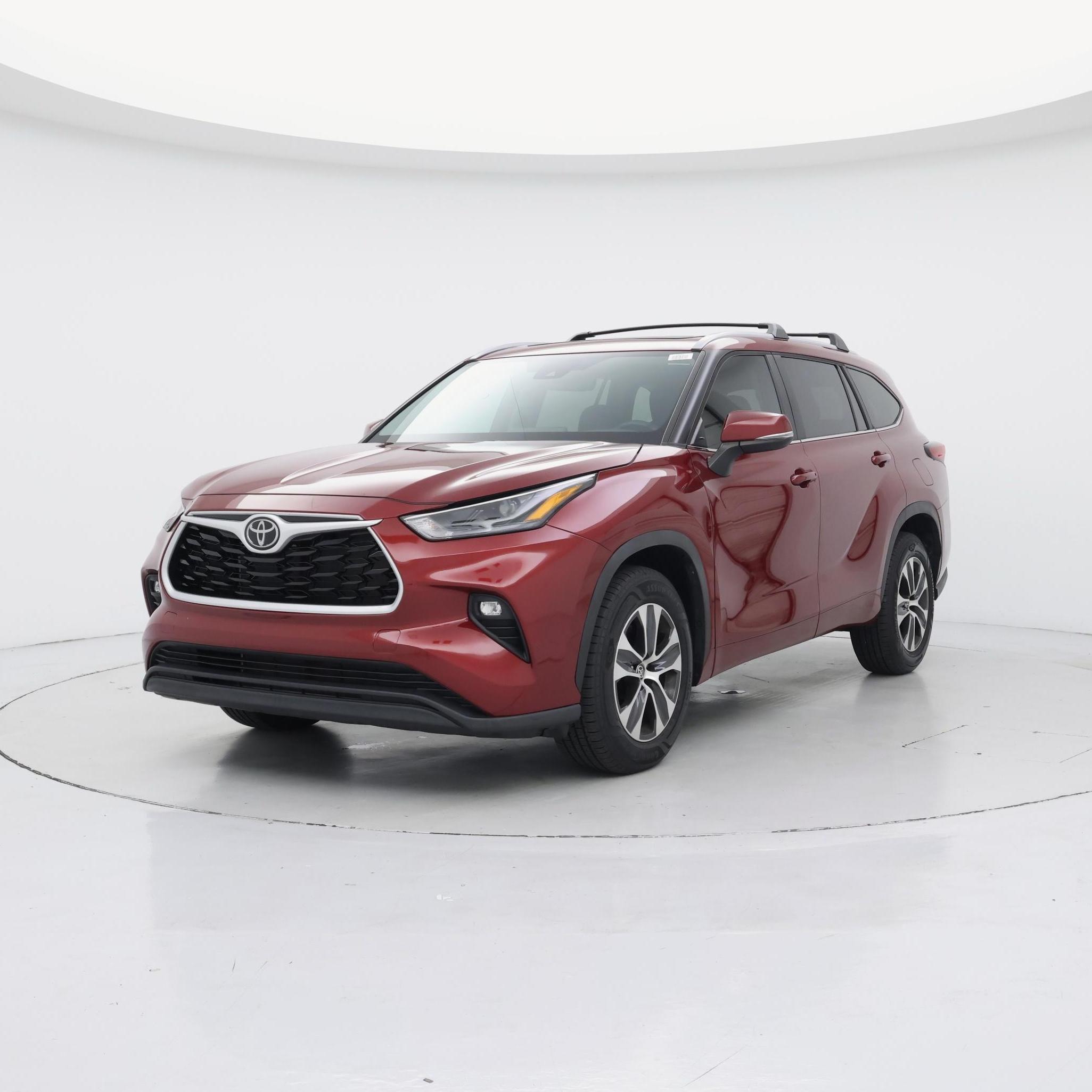 Thumbnail: 2023 Toyota Highlander - 4