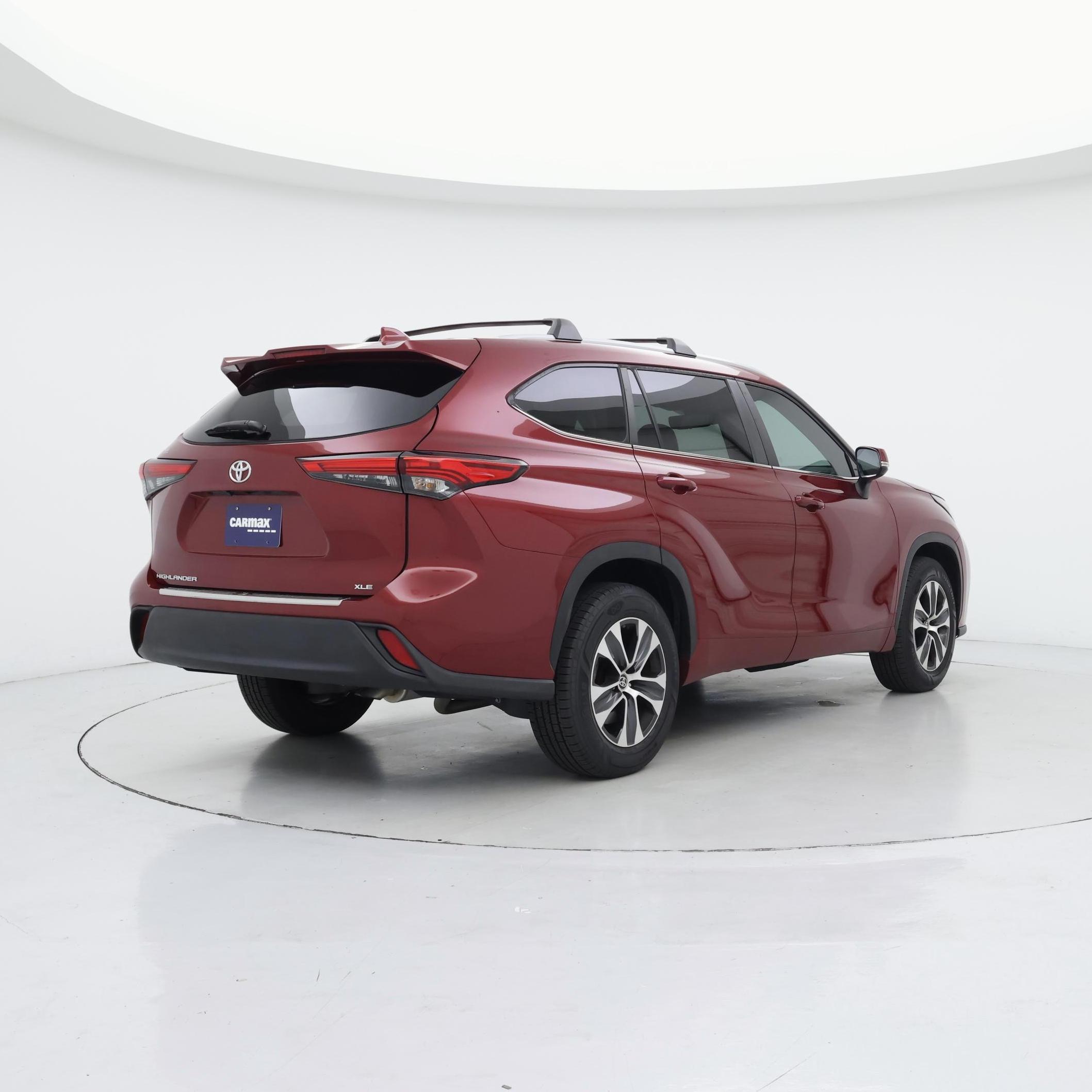Thumbnail: 2023 Toyota Highlander - 8