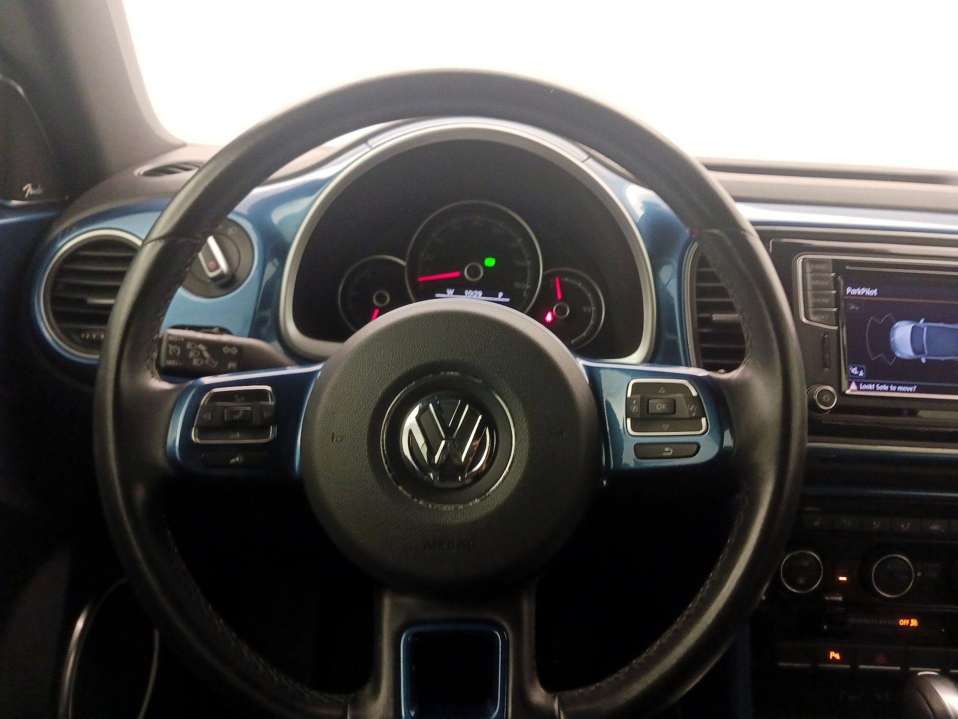 Thumbnail: 2019 Volkswagen Beetle - 10