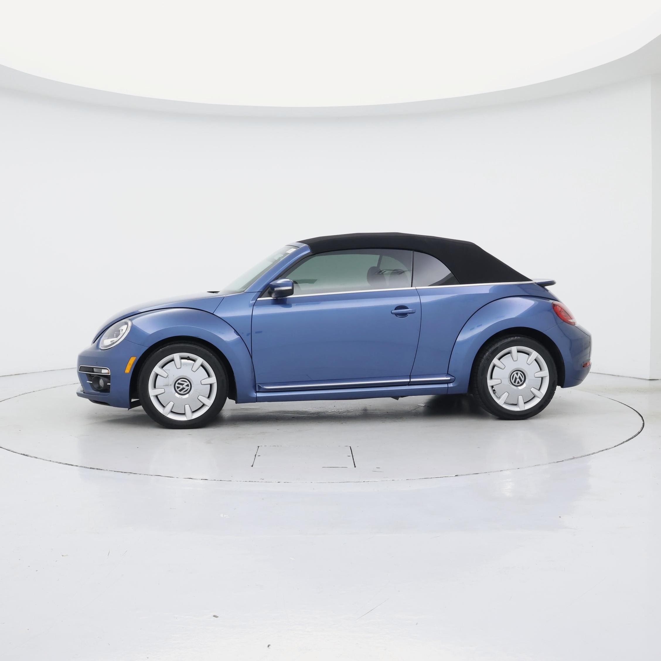 Thumbnail: 2019 Volkswagen Beetle - 3