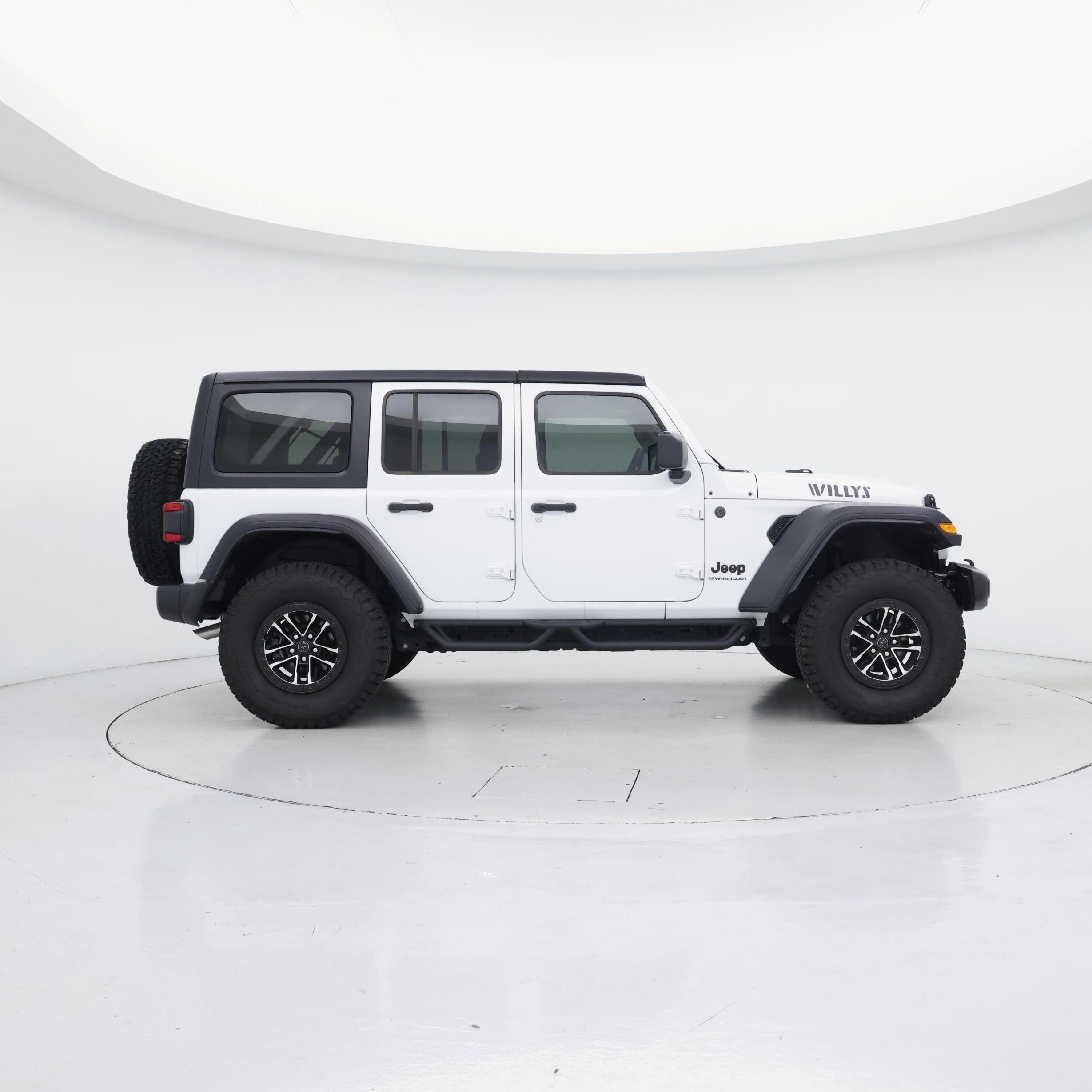 Thumbnail: 2024 Jeep Wrangler - 7