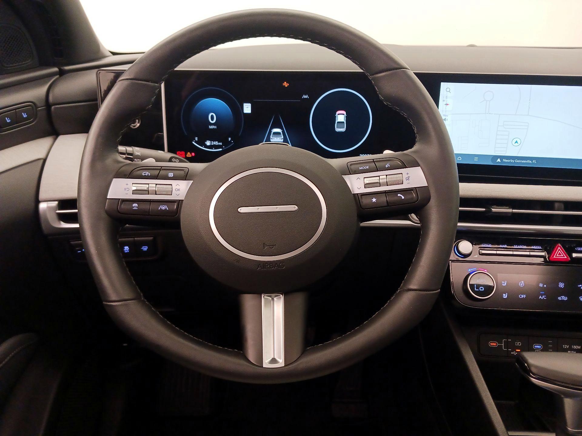 Thumbnail: 2025 Hyundai Santa Cruz - 10