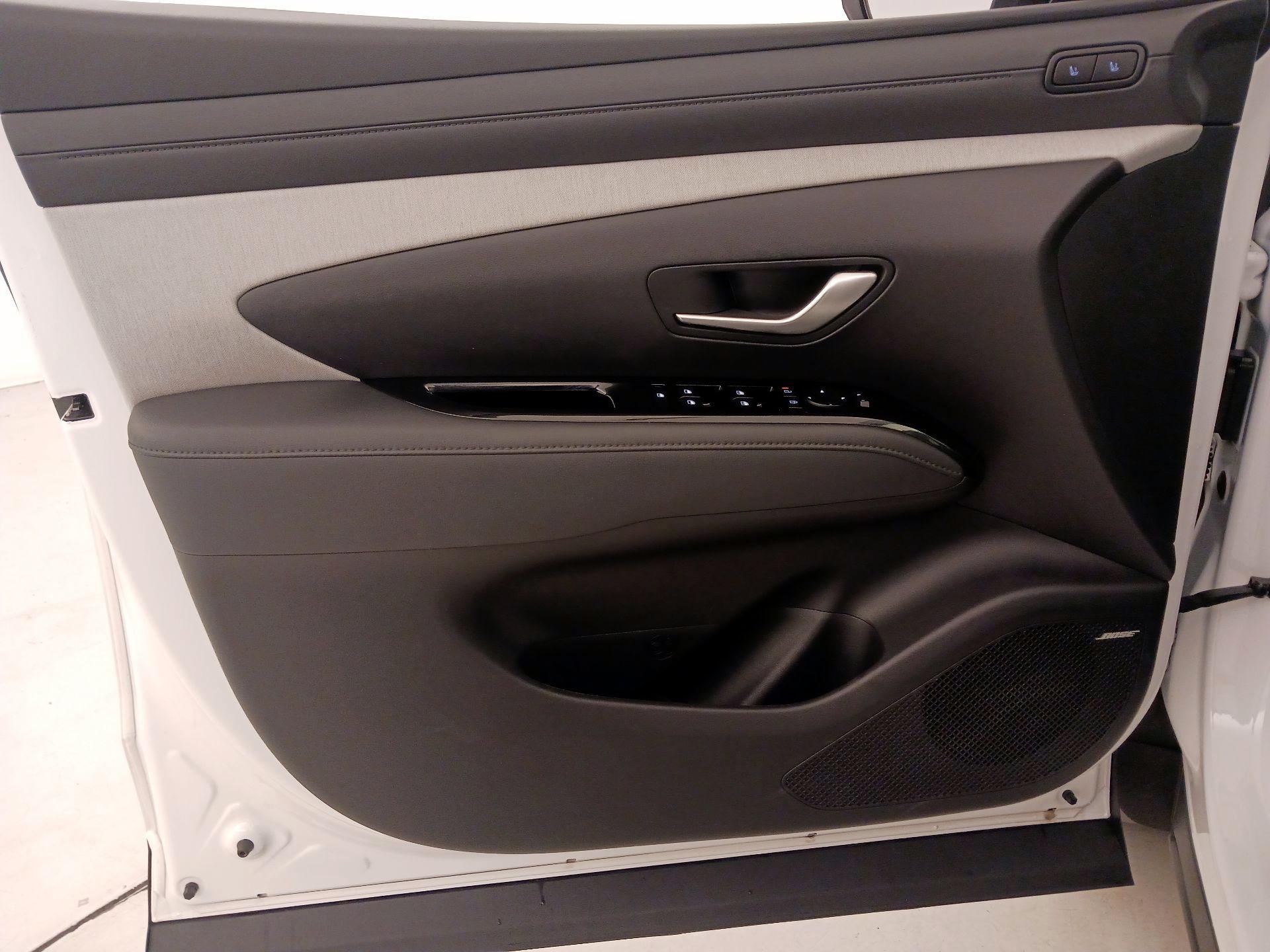 Thumbnail: 2025 Hyundai Santa Cruz - 12