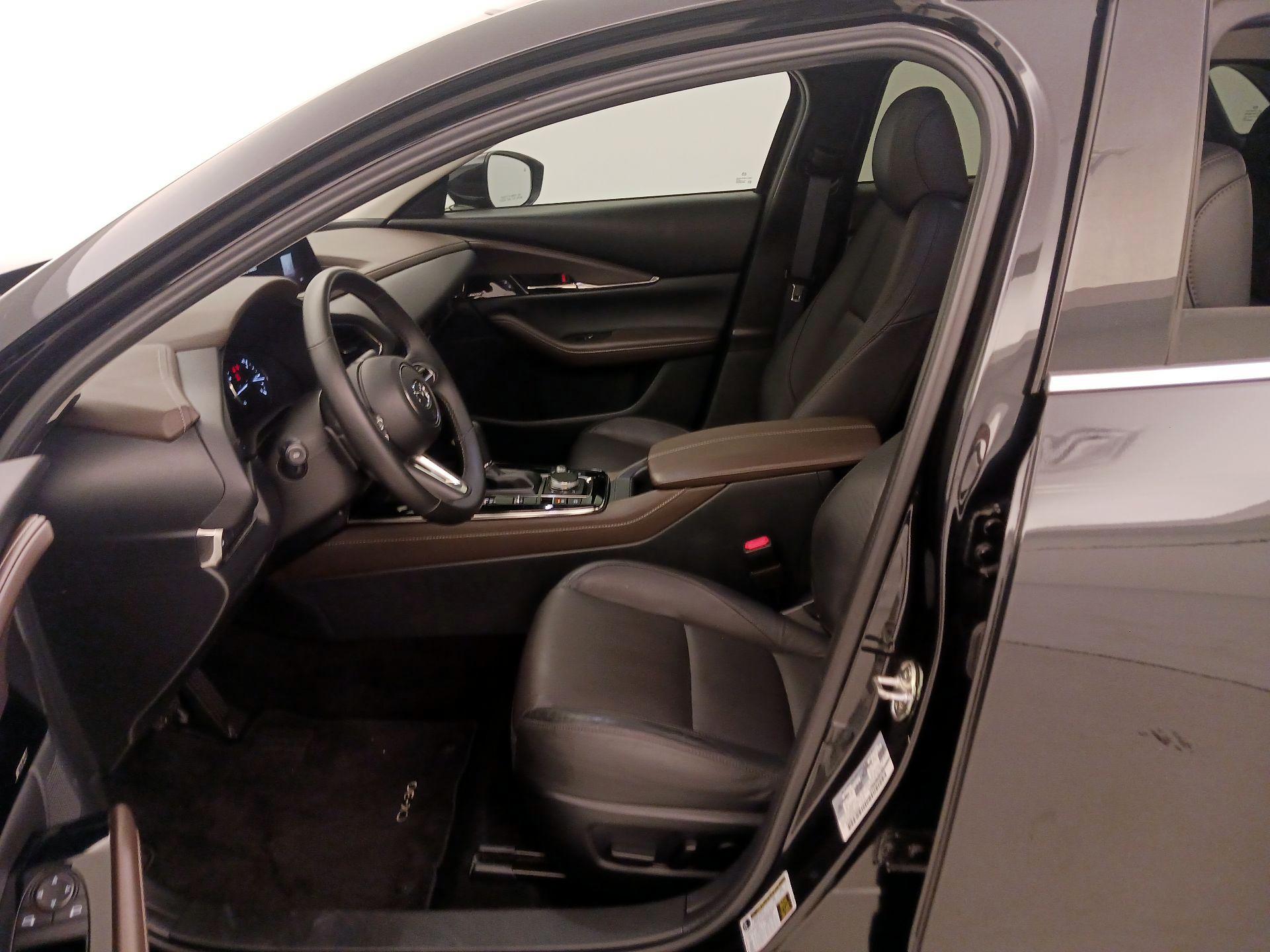 Thumbnail: 2023 Mazda CX-30 - 11