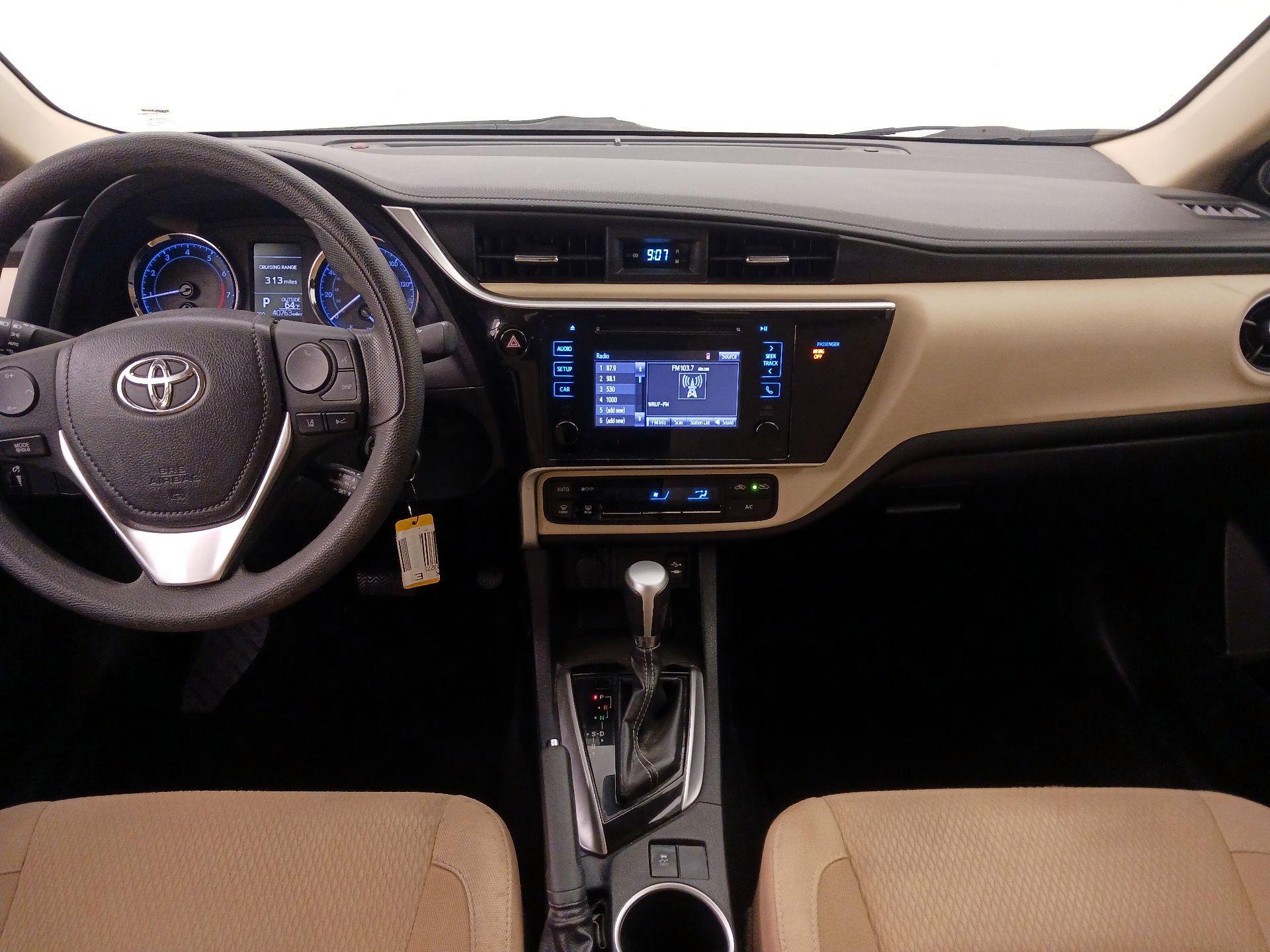 Thumbnail: 2019 Toyota Corolla - 9