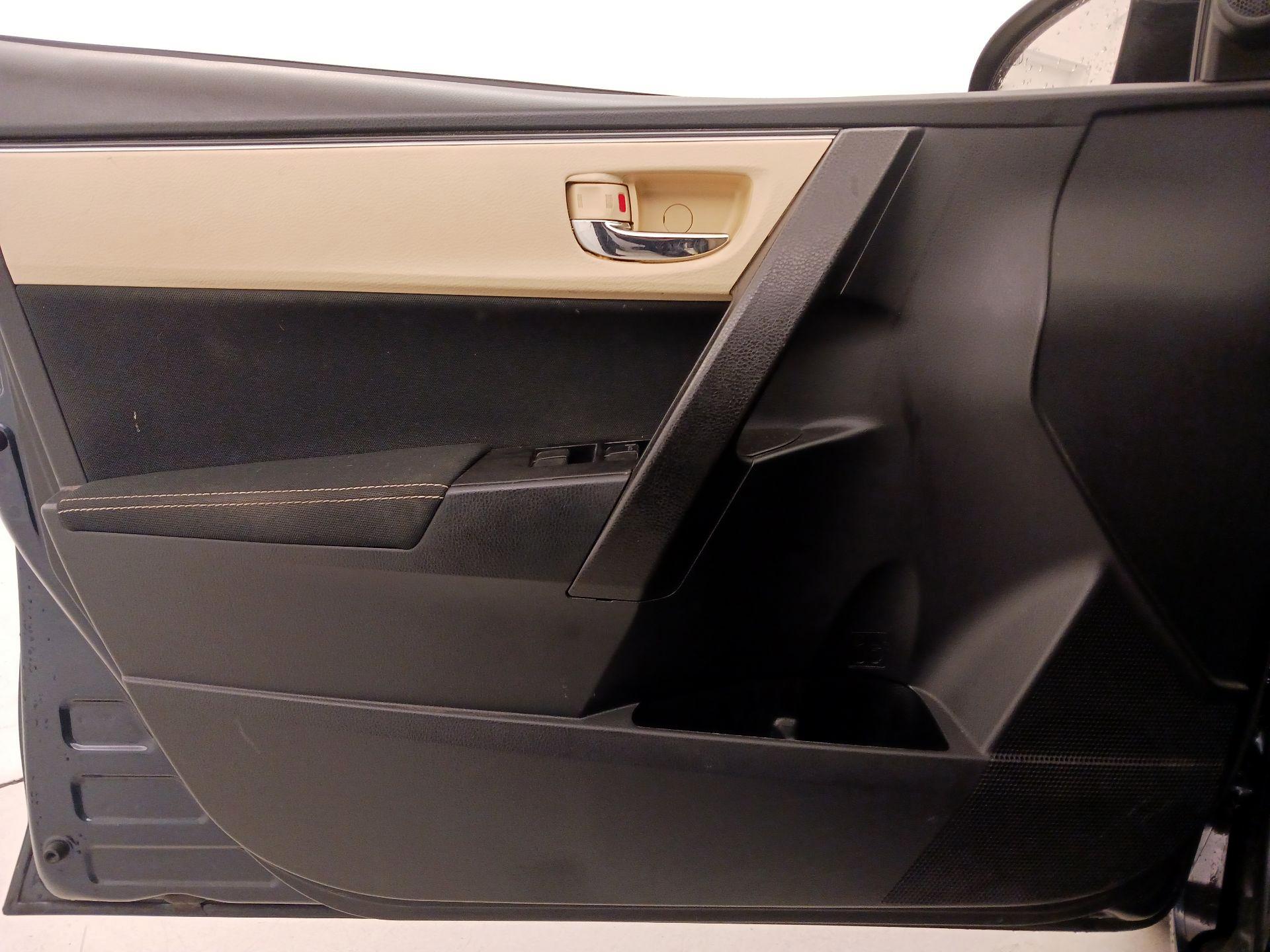 Thumbnail: 2019 Toyota Corolla - 12