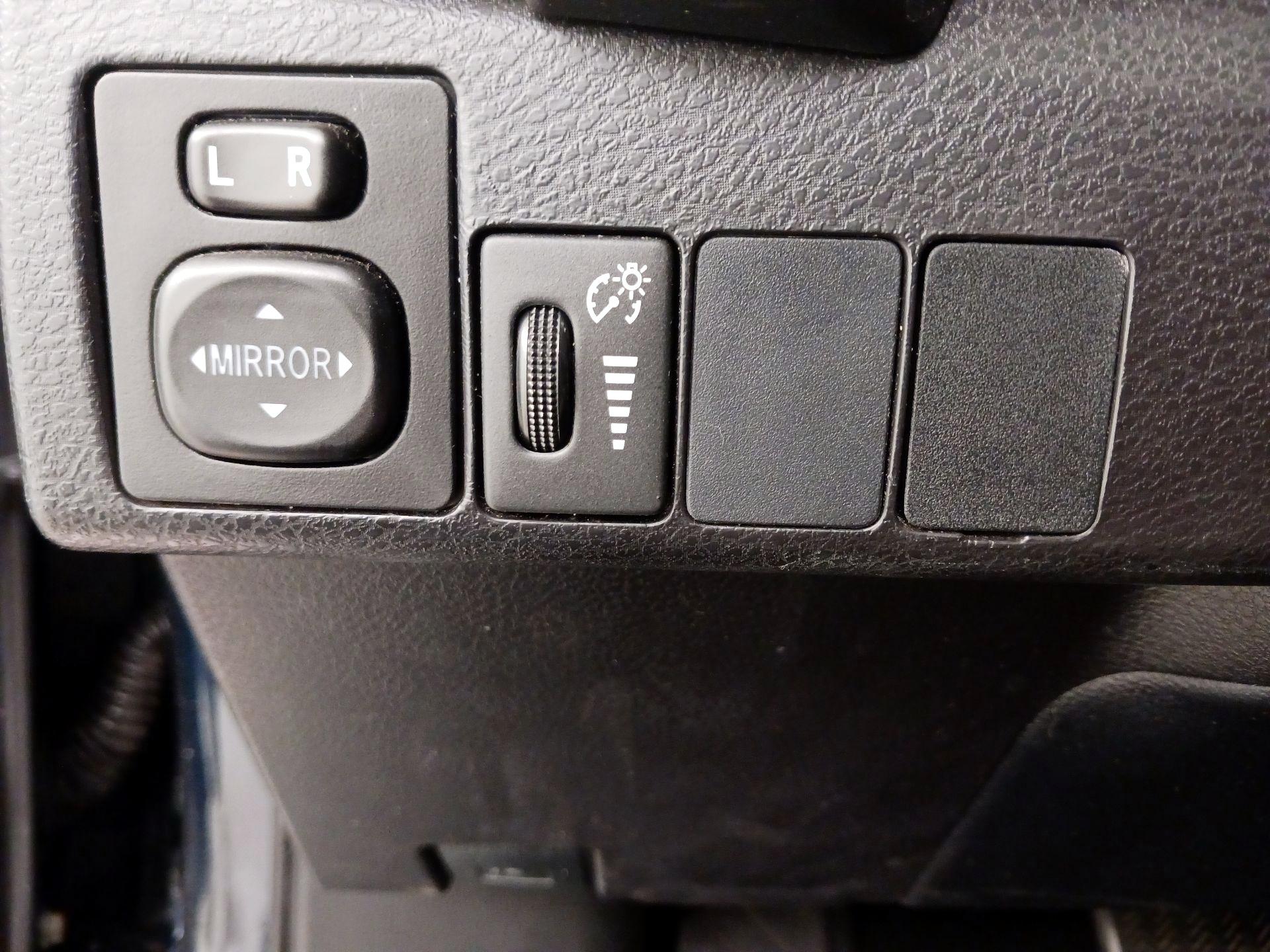 Thumbnail: 2019 Toyota Corolla - 13