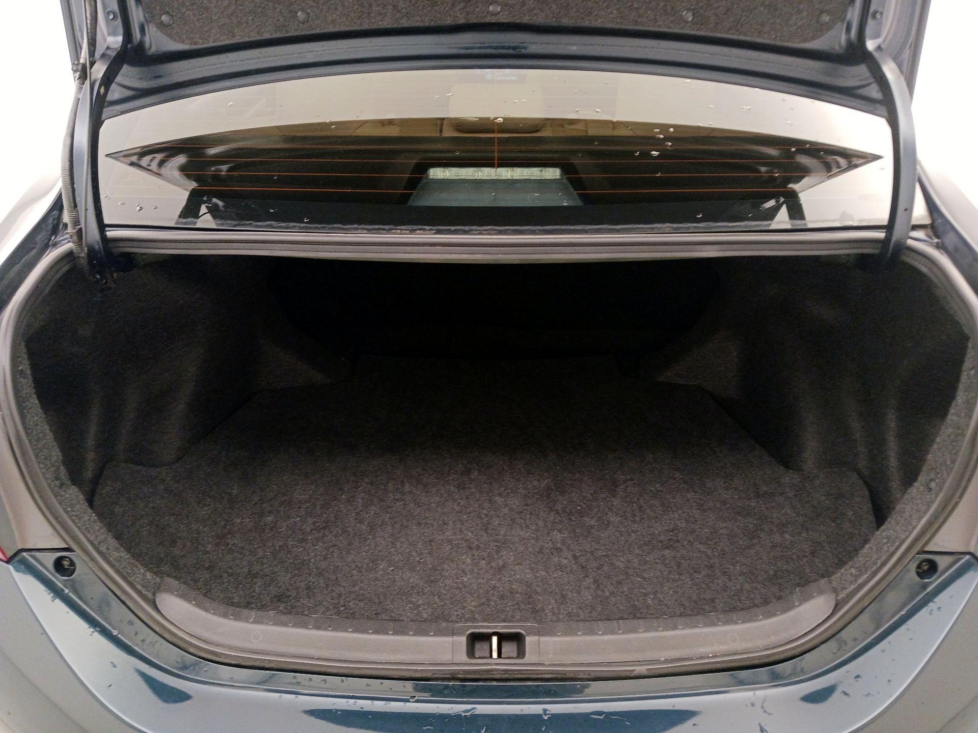 Thumbnail: 2019 Toyota Corolla - 20