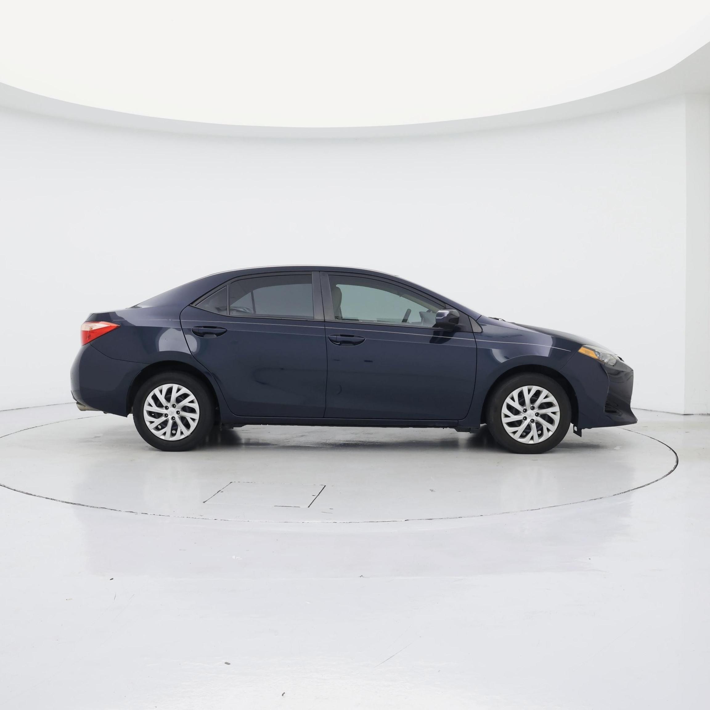 Thumbnail: 2019 Toyota Corolla - 7