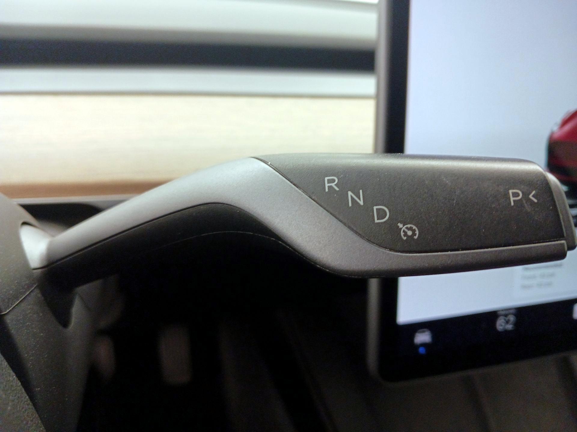 Thumbnail: 2023 Tesla Model 3 - 17