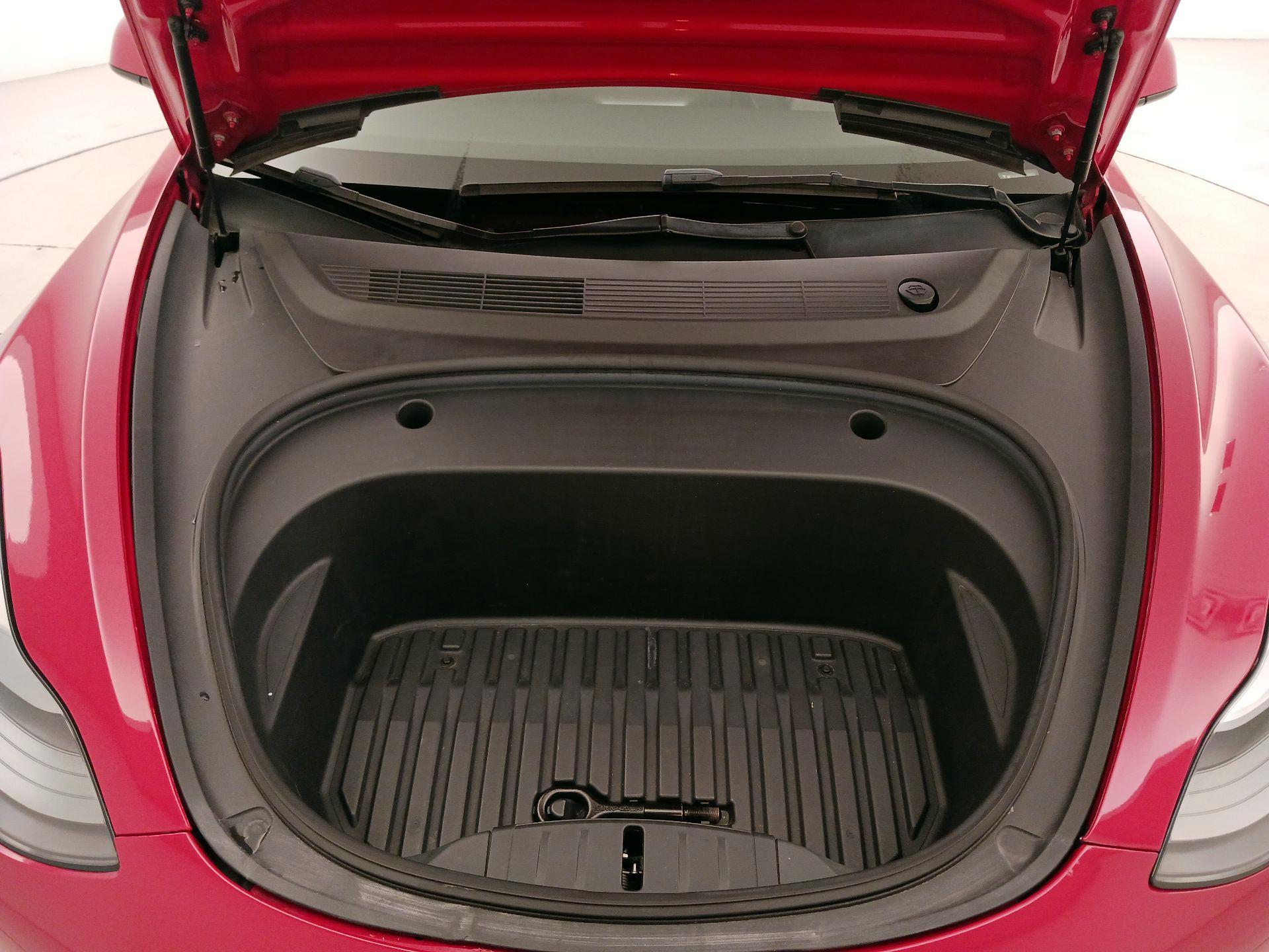 Thumbnail: 2023 Tesla Model 3 - 20