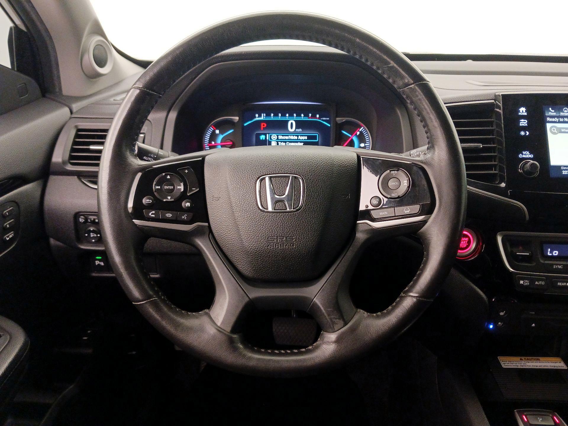 Thumbnail: 2019 Honda Pilot - 10