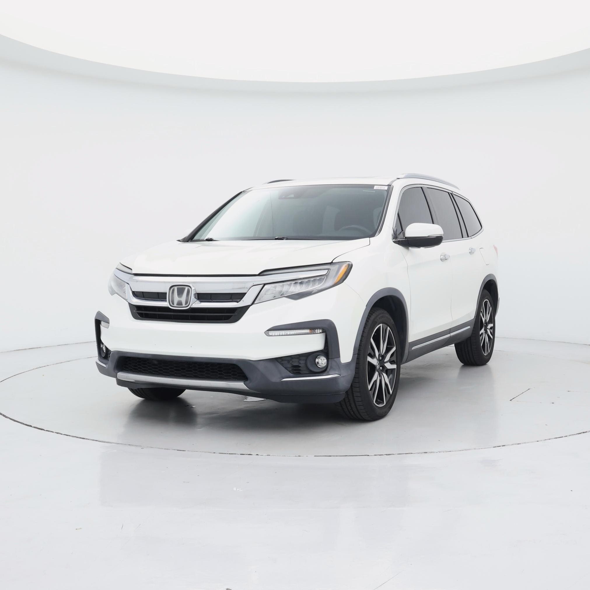 Thumbnail: 2019 Honda Pilot - 4