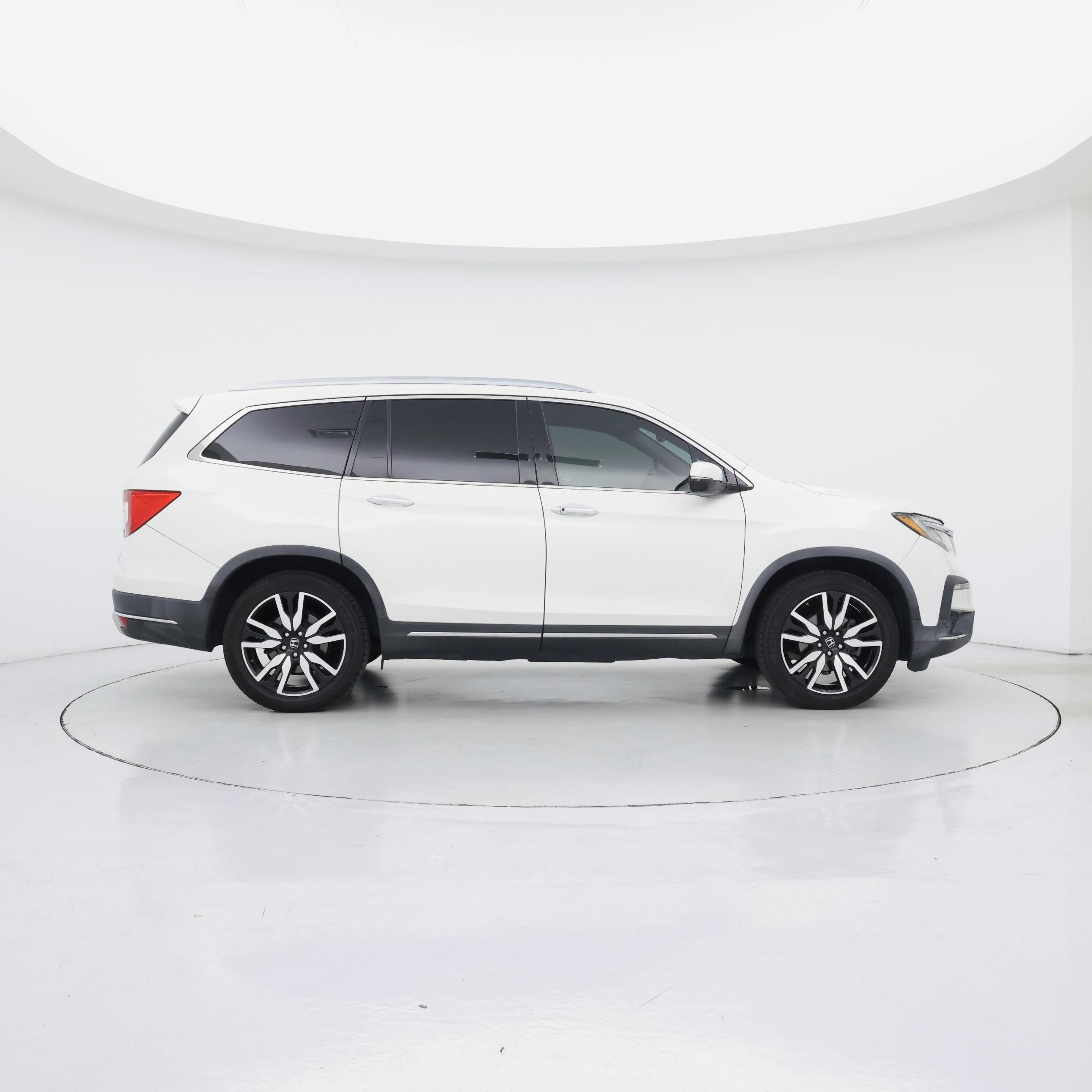 Thumbnail: 2019 Honda Pilot - 7
