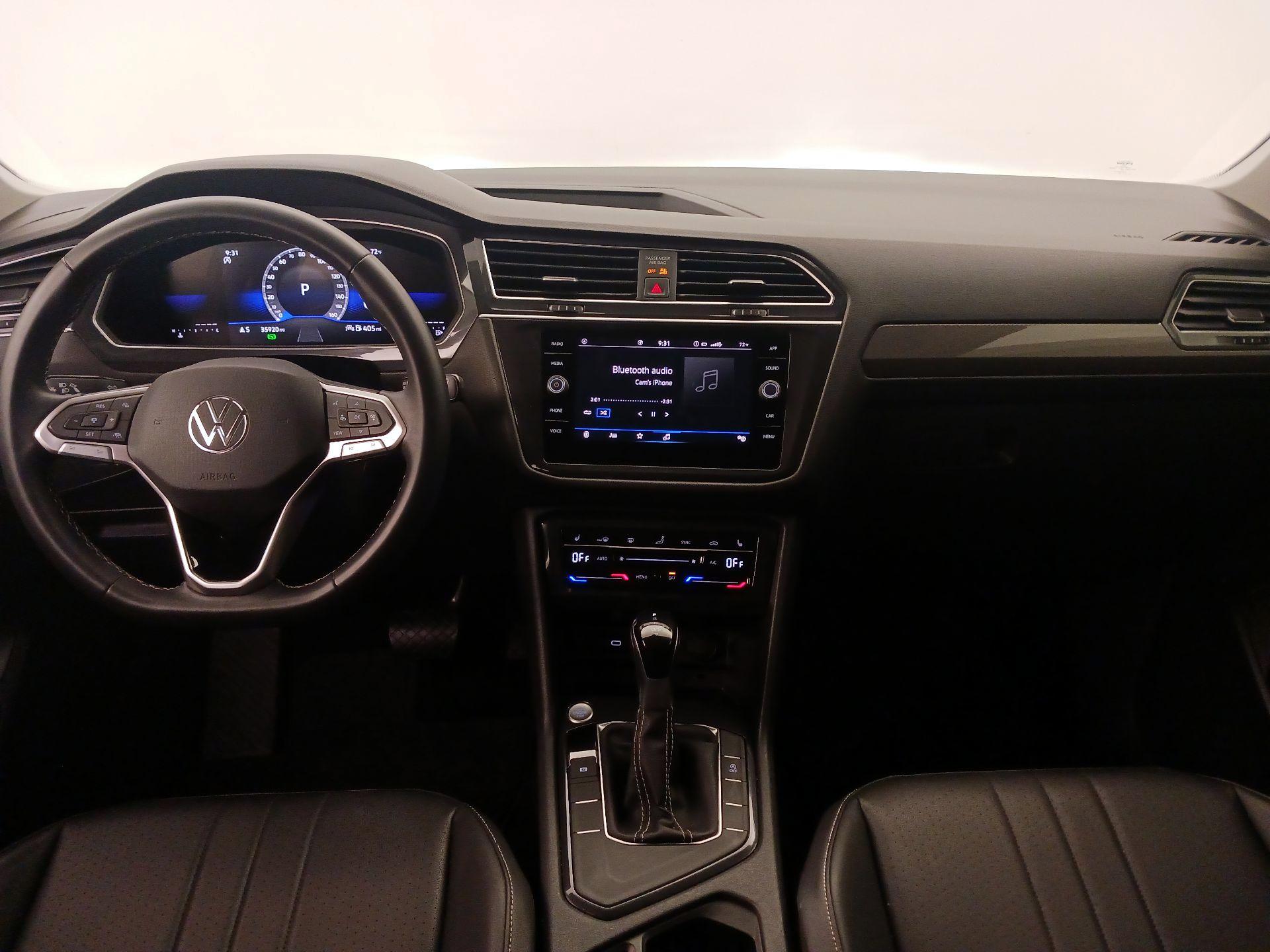 Thumbnail: 2023 Volkswagen Tiguan - 9
