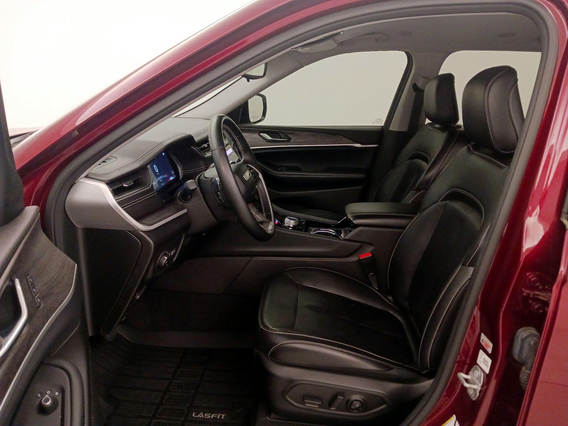 Thumbnail: 2021 Jeep Grand Cherokee L - 11