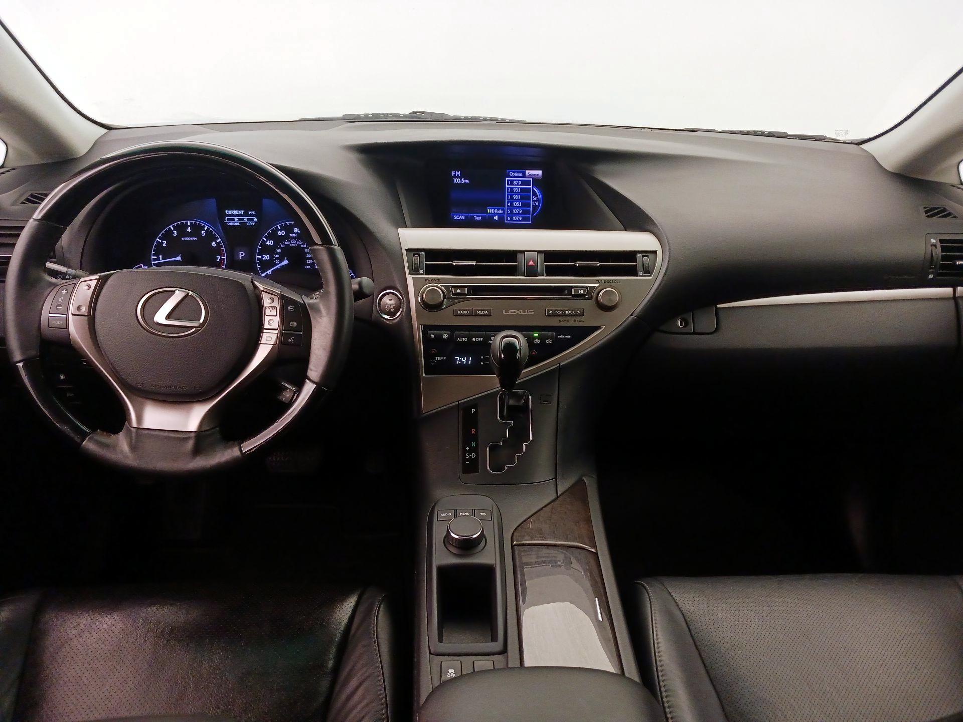 Thumbnail: 2015 Lexus RX - 9