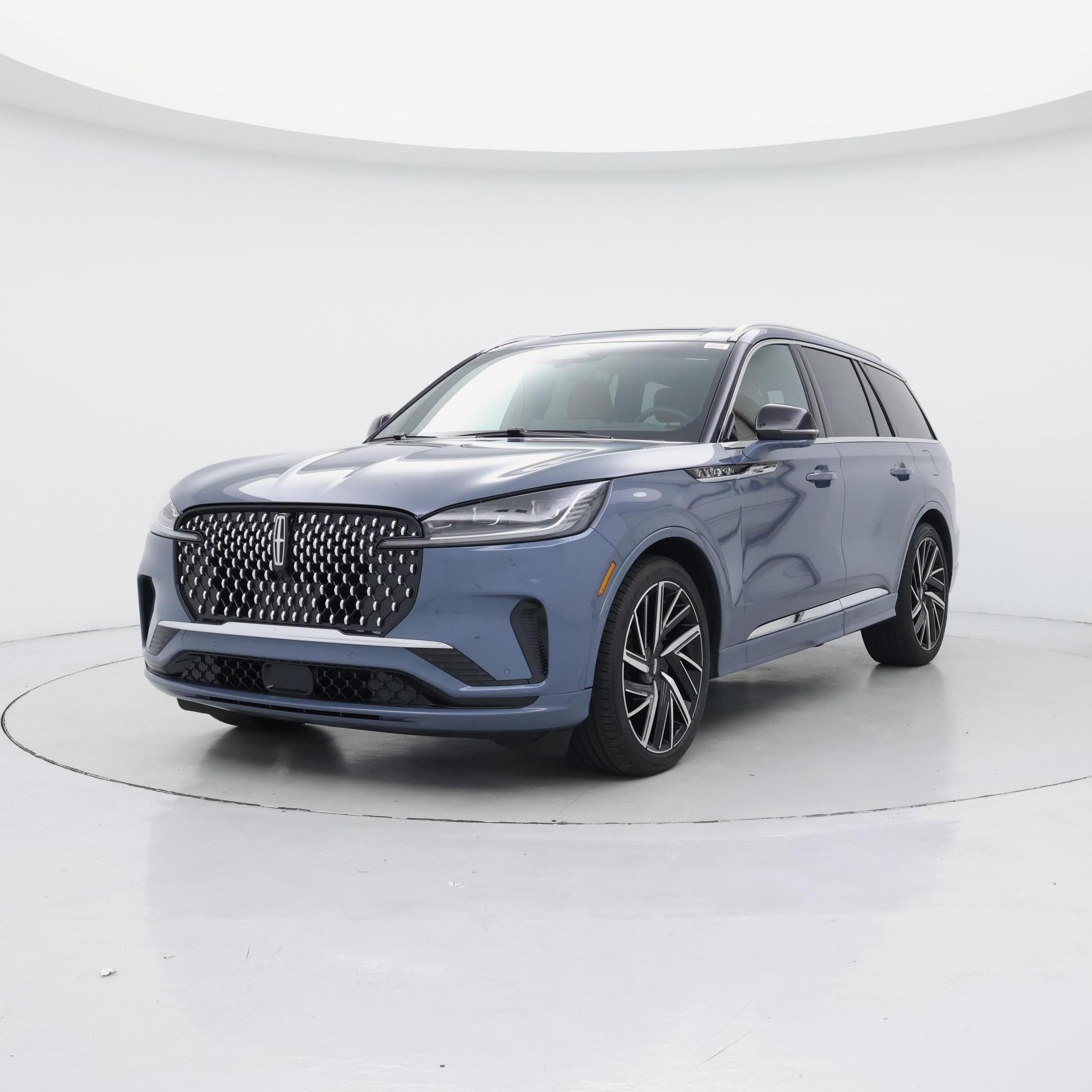 Thumbnail: 2025 Lincoln Aviator - 4