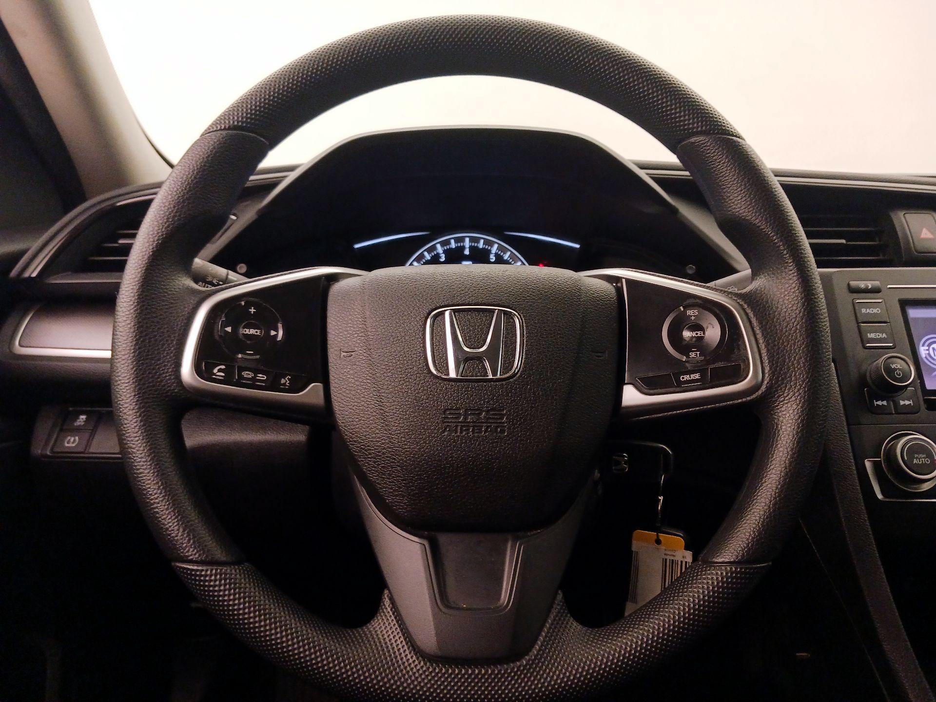 Thumbnail: 2016 Honda Civic - 10