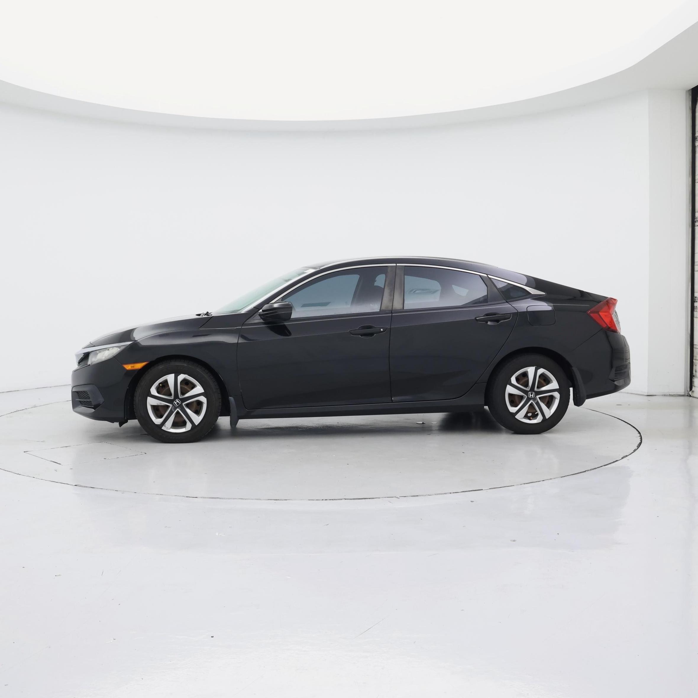 Thumbnail: 2016 Honda Civic - 3