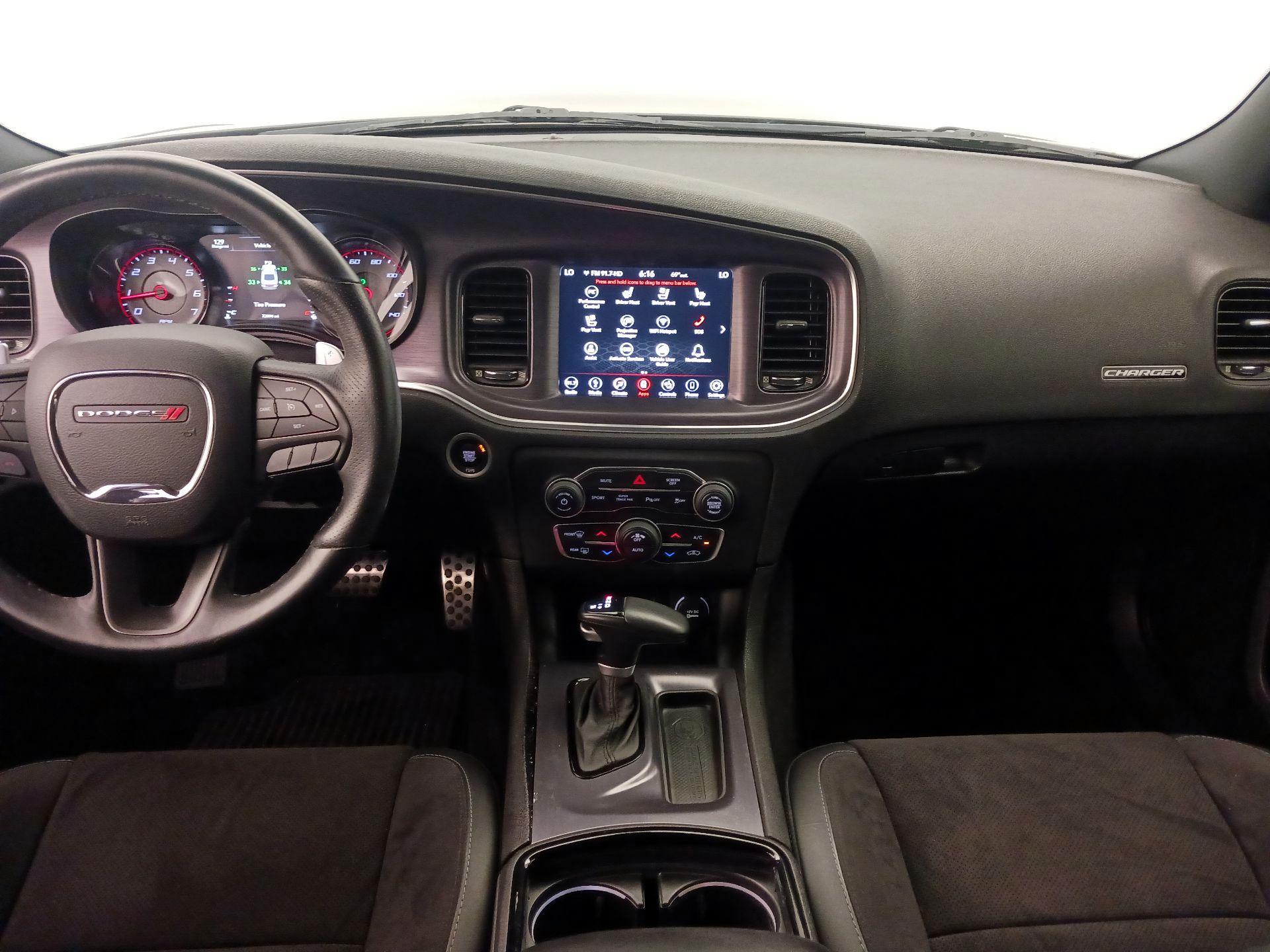 Thumbnail: 2018 Dodge Charger - 9