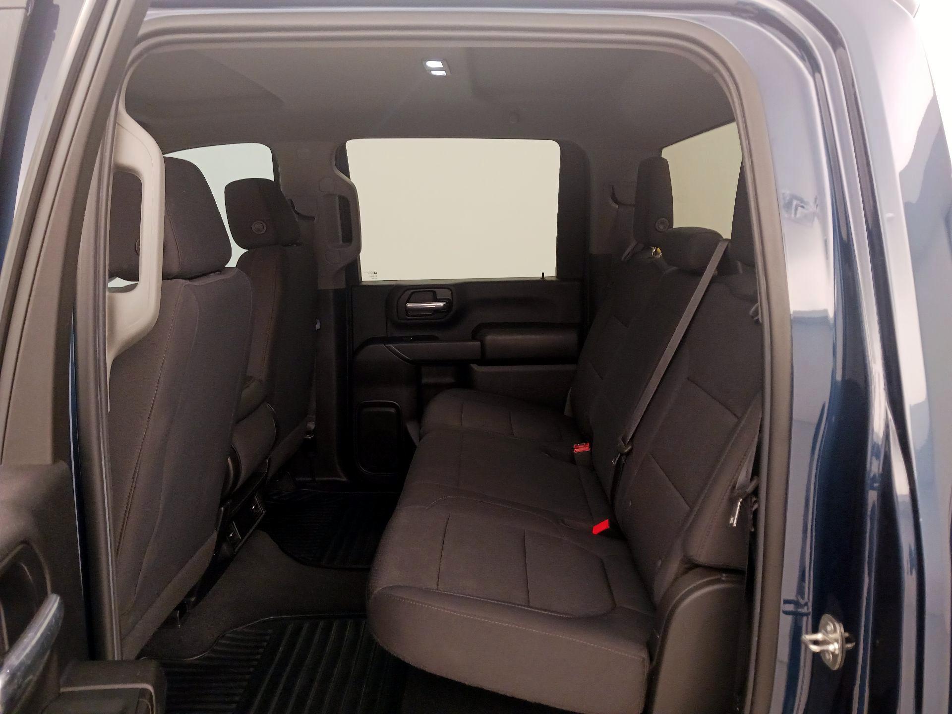 Thumbnail: 2022 Chevrolet Silverado 2500 - 19