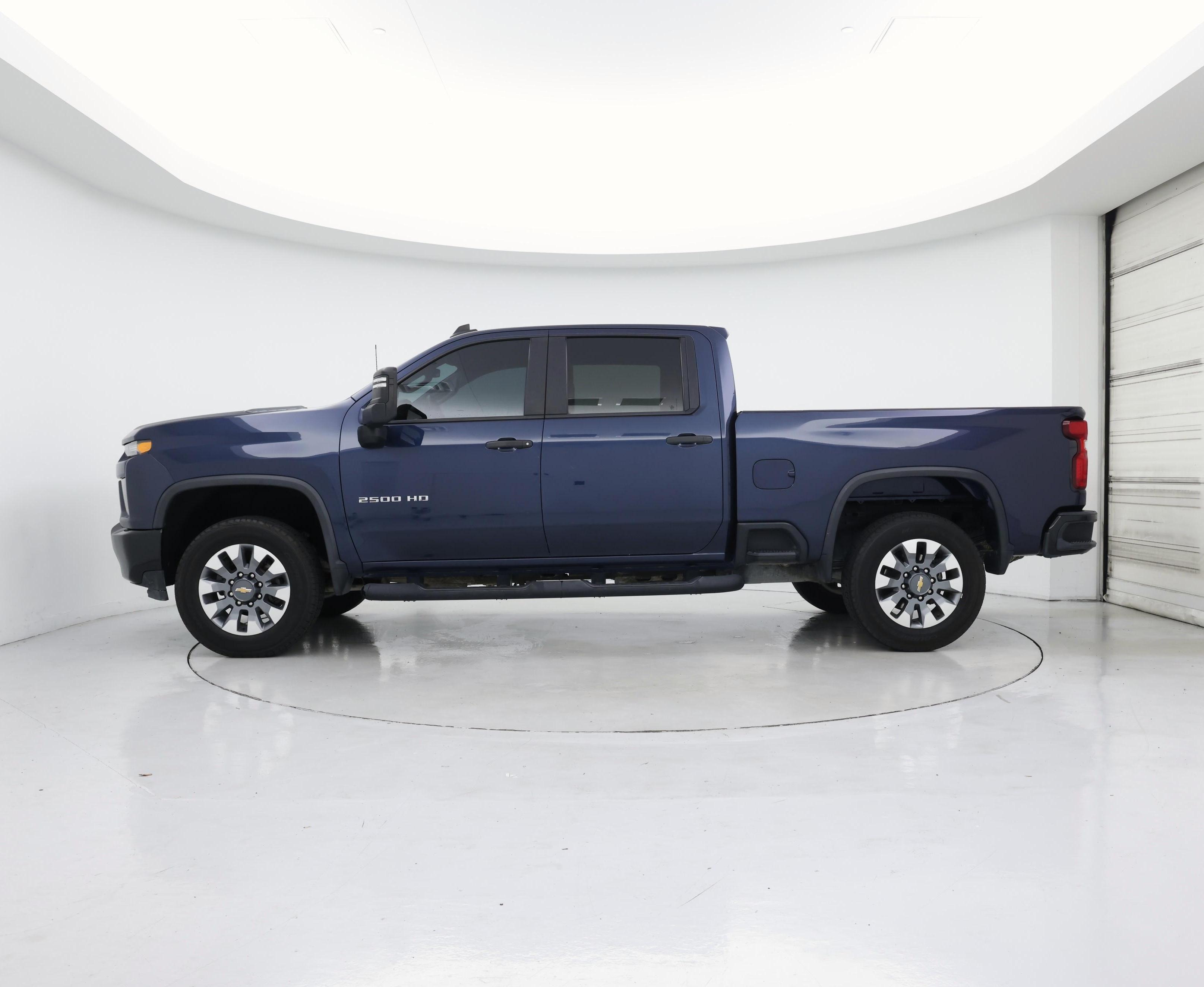 Thumbnail: 2022 Chevrolet Silverado 2500 - 3