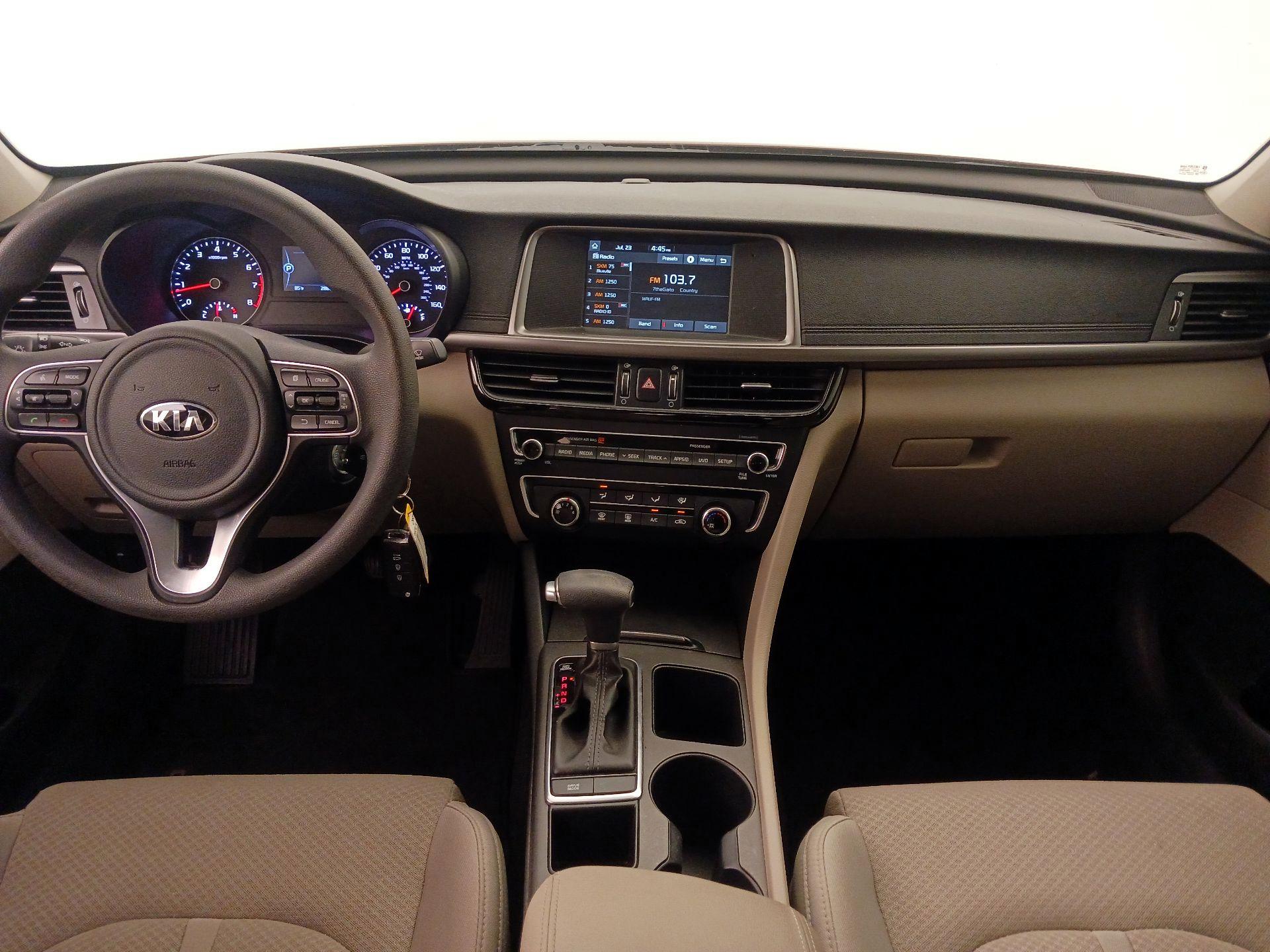 Thumbnail: 2018 Kia Optima - 9