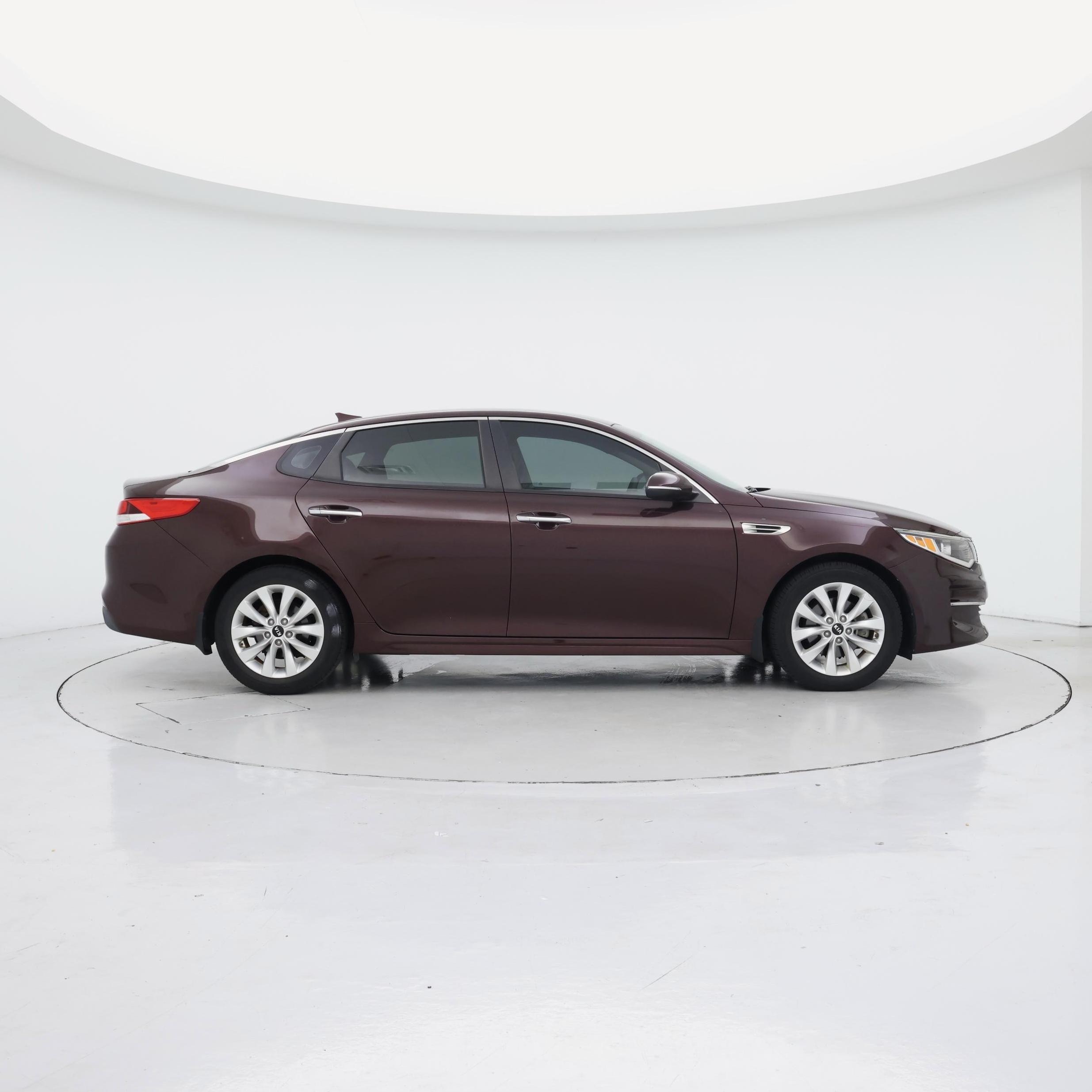 Thumbnail: 2018 Kia Optima - 7