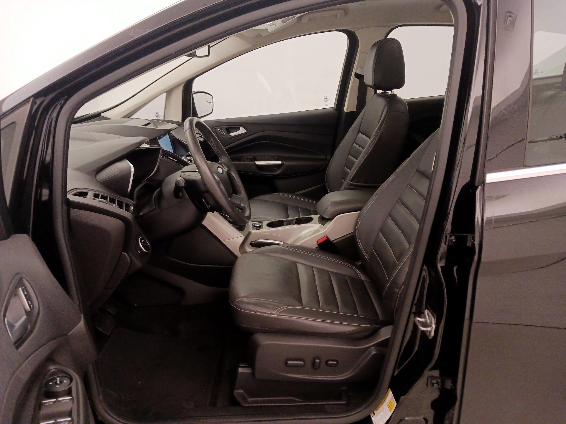 Thumbnail: 2016 Ford C-Max - 11