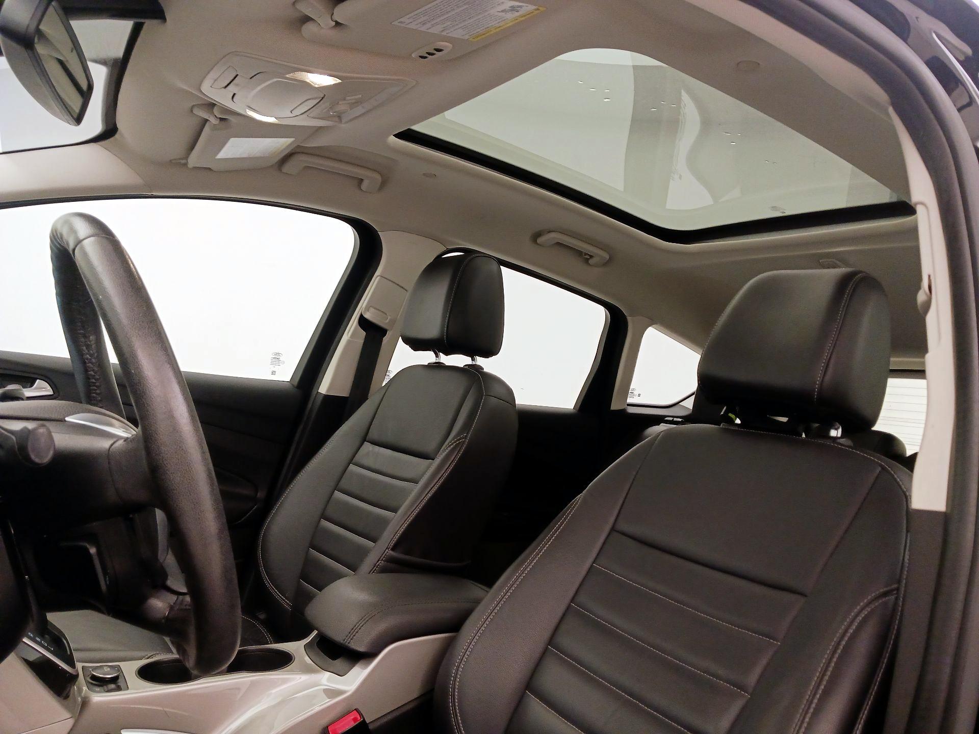 Thumbnail: 2016 Ford C-Max - 20