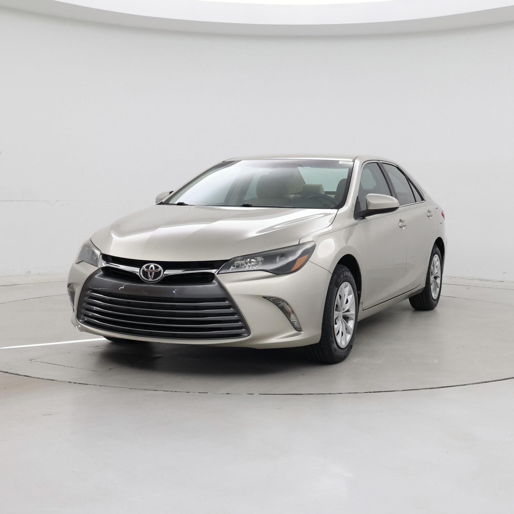 Thumbnail: 2017 Toyota Camry - 4