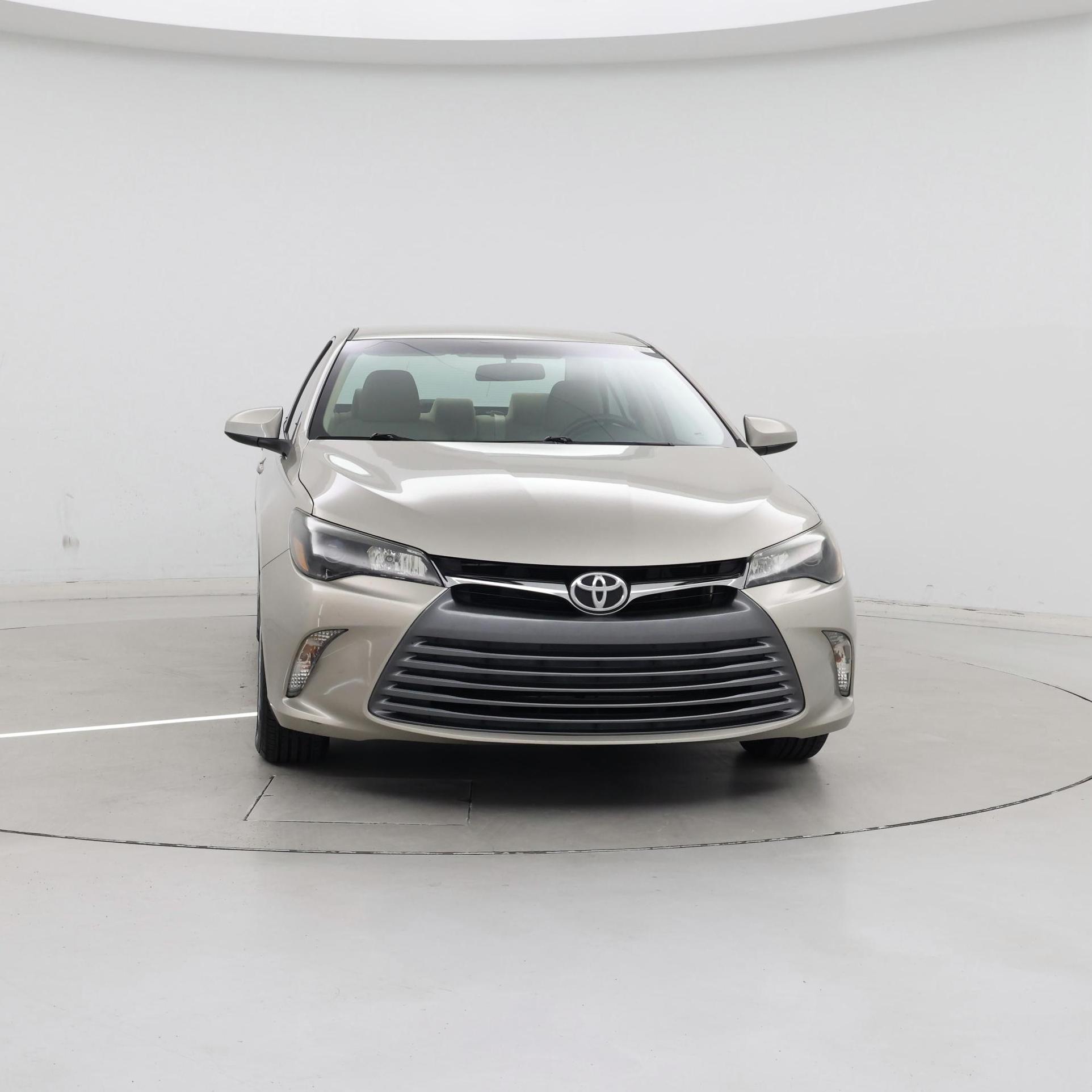 Thumbnail: 2017 Toyota Camry - 5