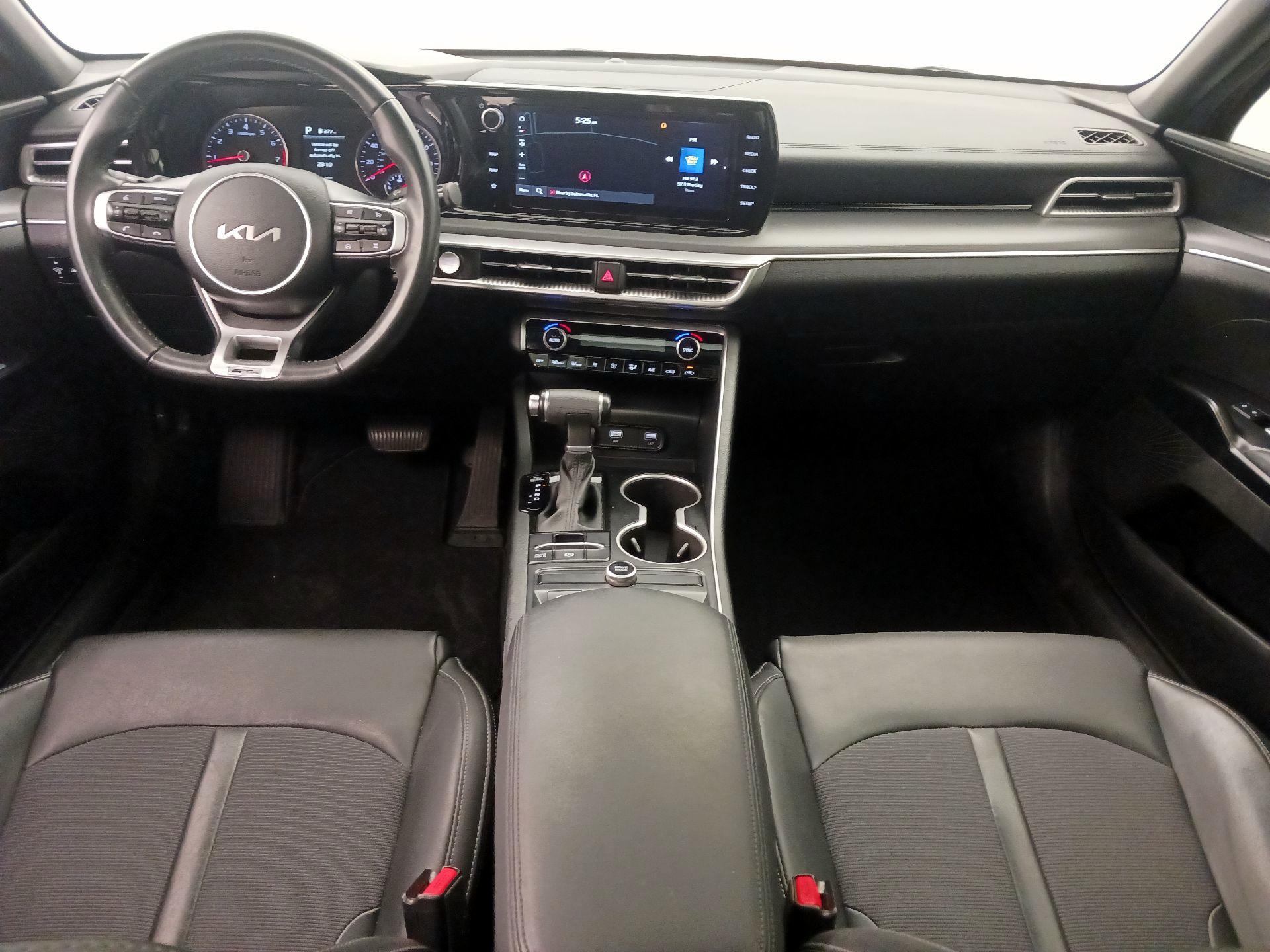 Thumbnail: 2023 Kia K5 - 9