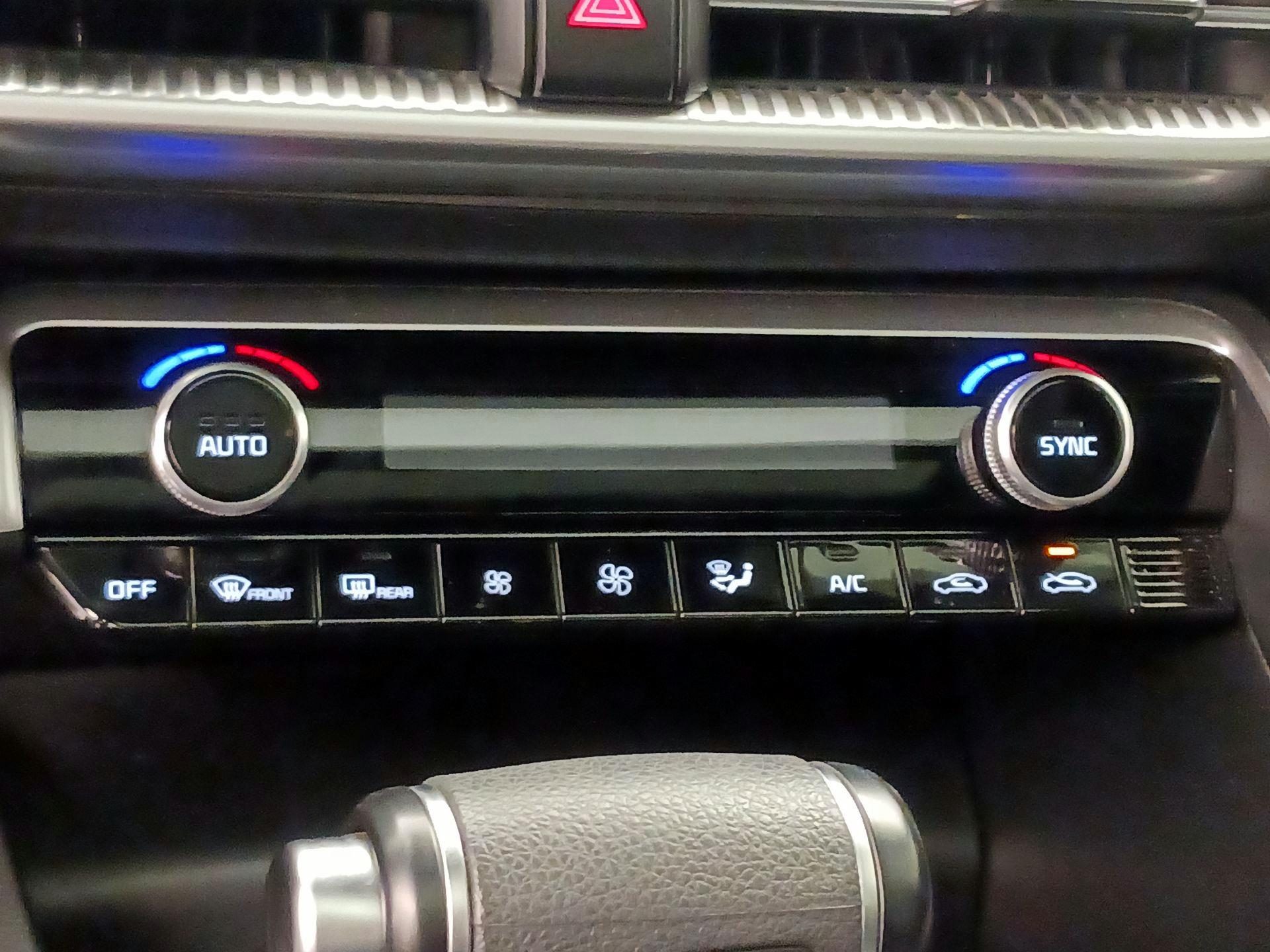 Thumbnail: 2023 Kia K5 - 17
