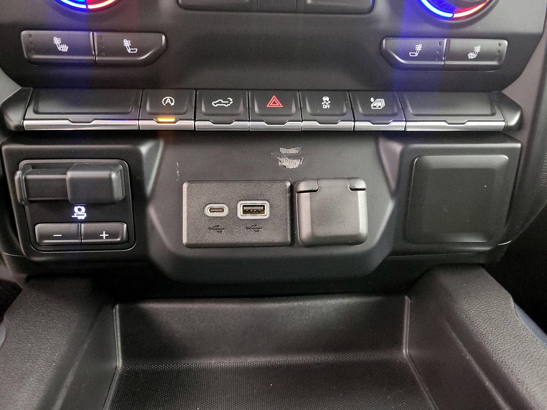 Thumbnail: 2019 Chevrolet Silverado 1500 - 18
