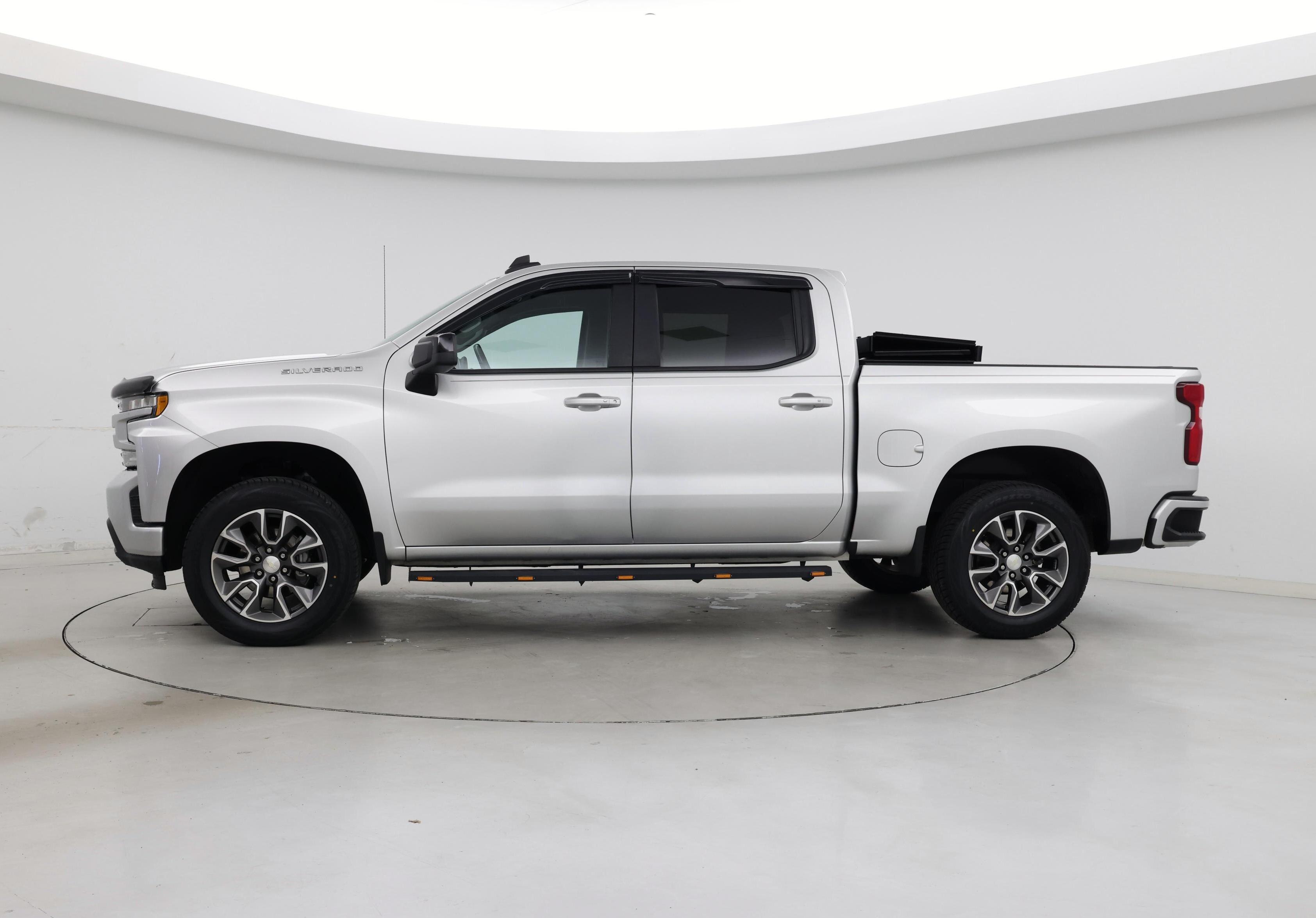Thumbnail: 2019 Chevrolet Silverado 1500 - 3