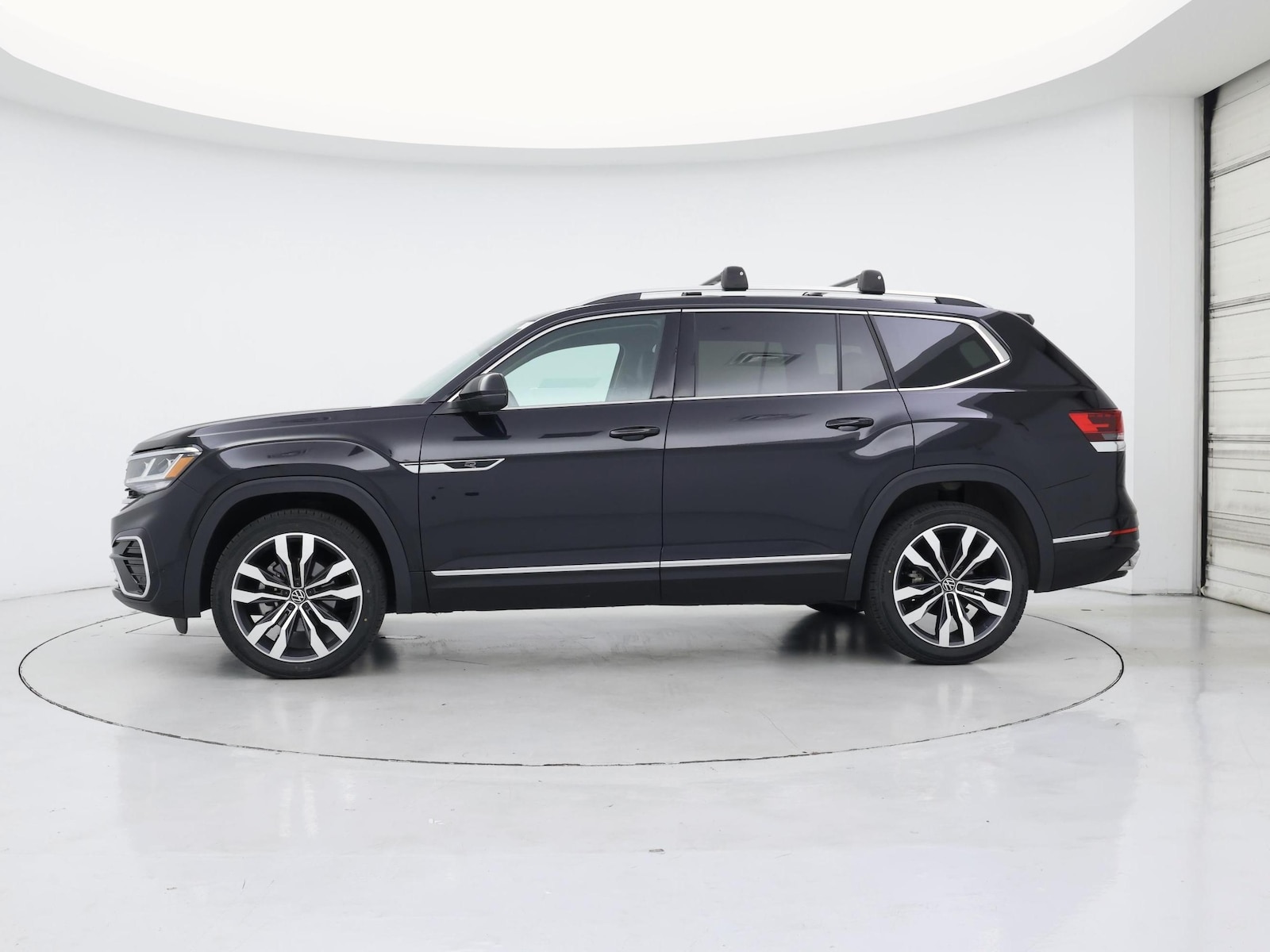 2023 Volkswagen Atlas SEL Premium R-Line - Photo 4