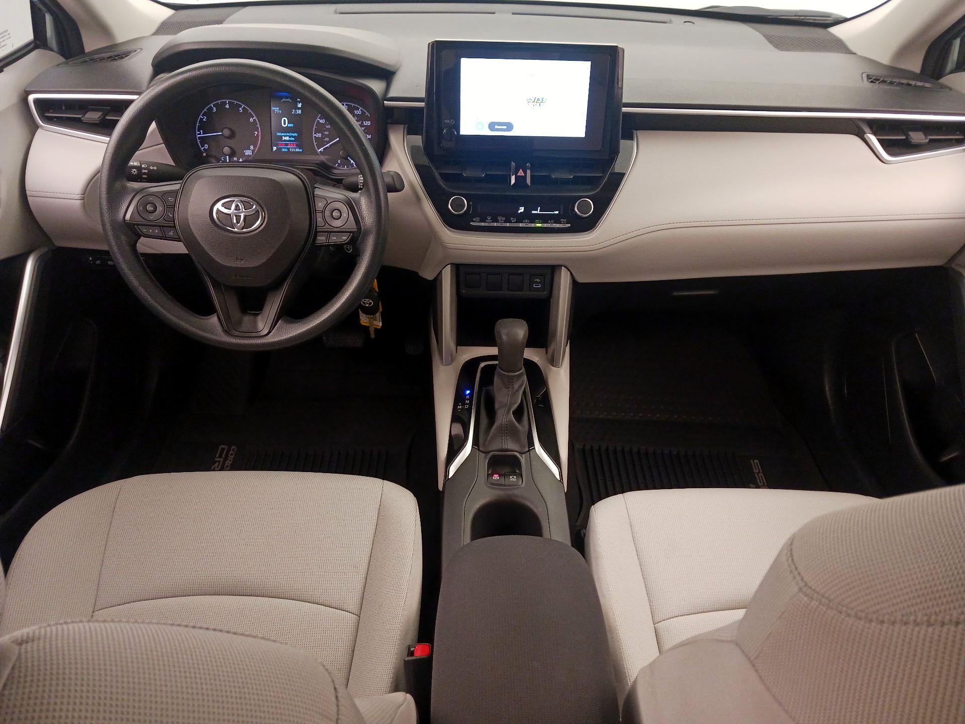 Thumbnail: 2023 Toyota Corolla Cross - 9