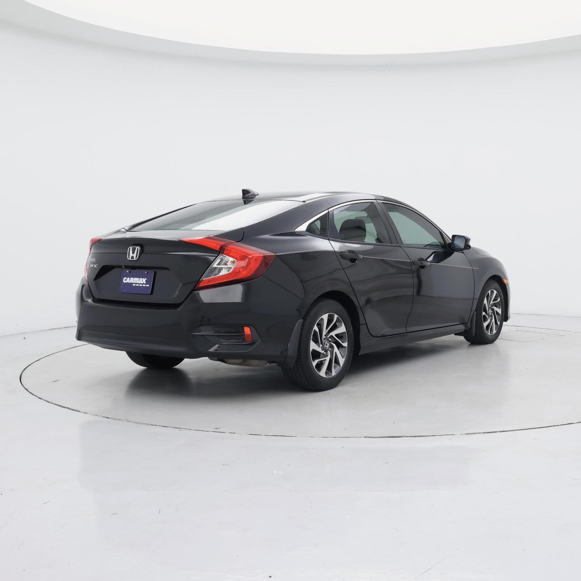 Thumbnail: 2017 Honda Civic - 8