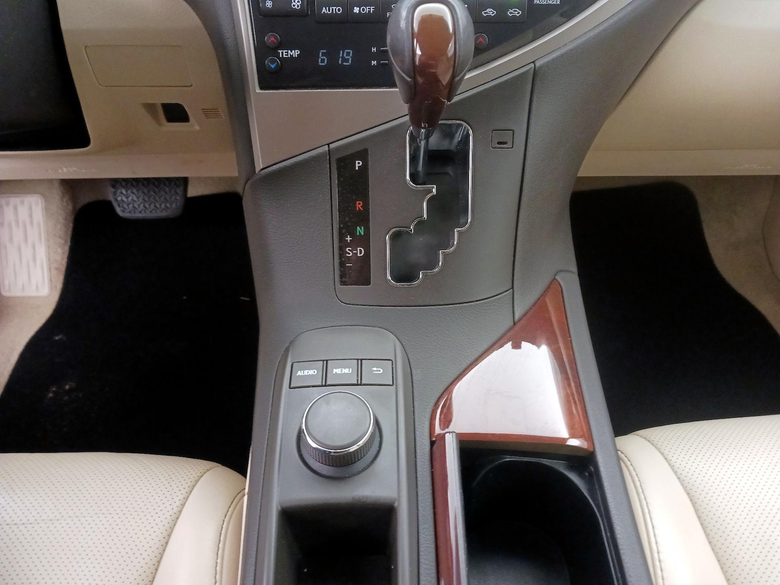 2015 Lexus RX 350 - Photo 18