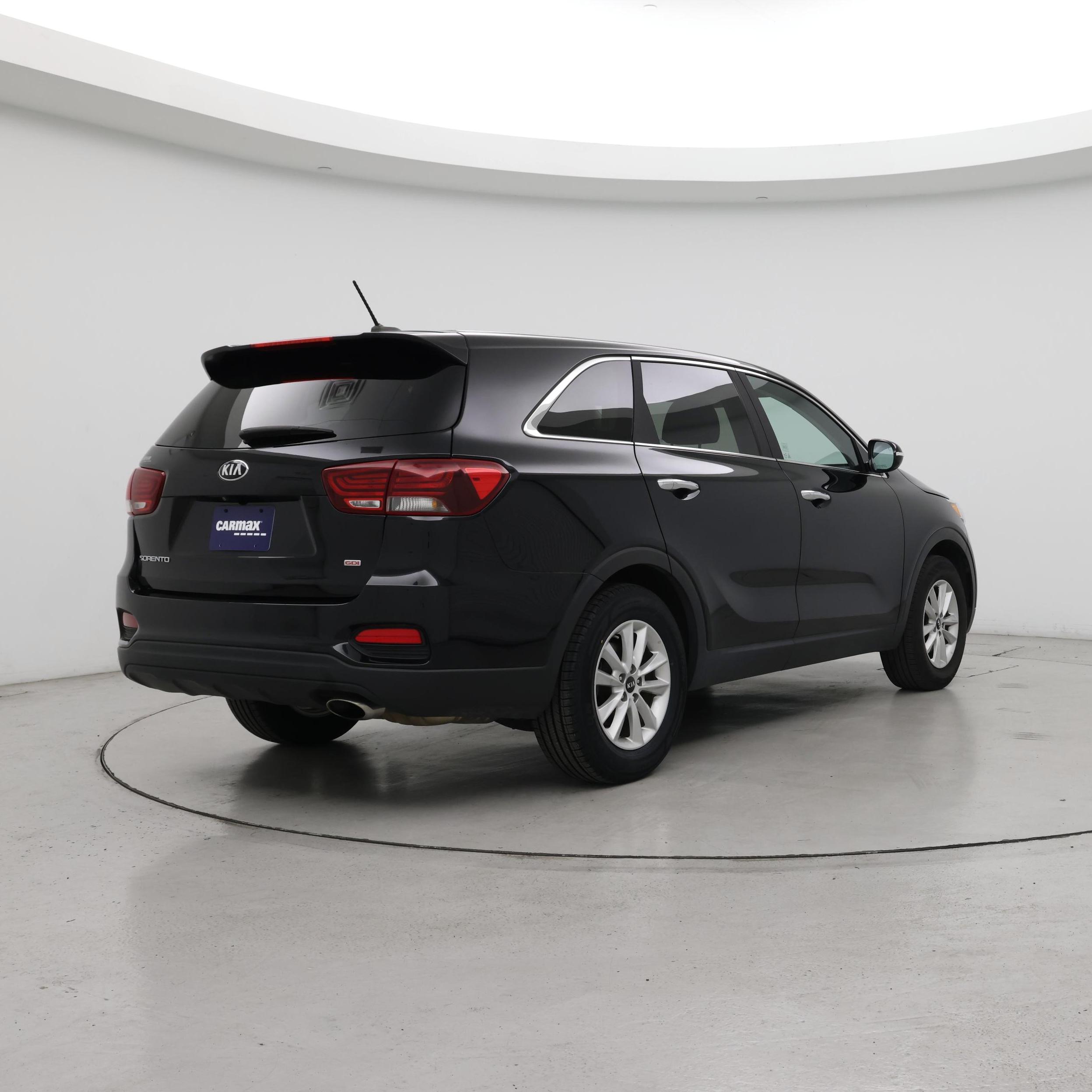 Thumbnail: 2020 Kia Sorento - 8