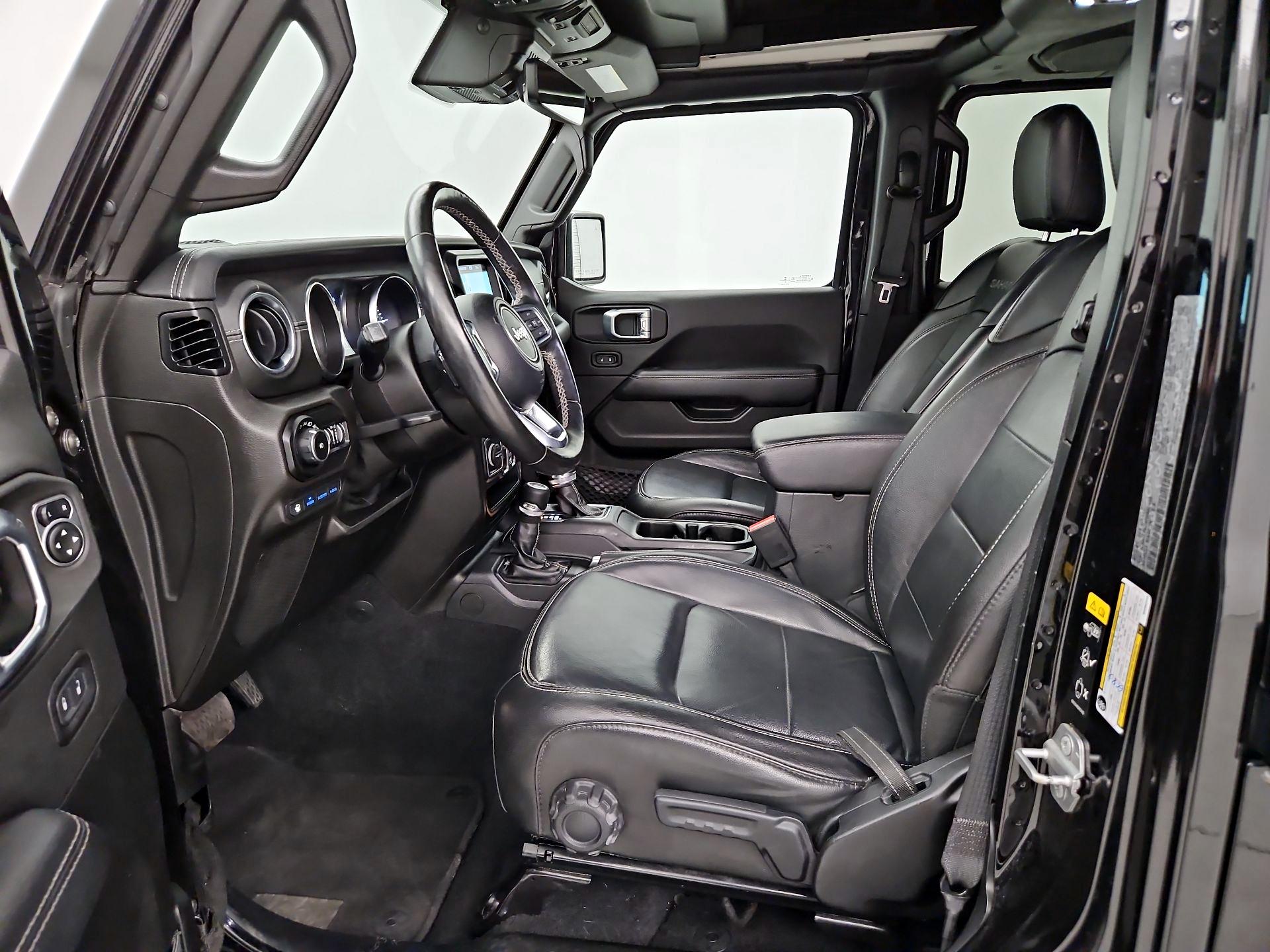 Thumbnail: 2021 Jeep Wrangler - 11