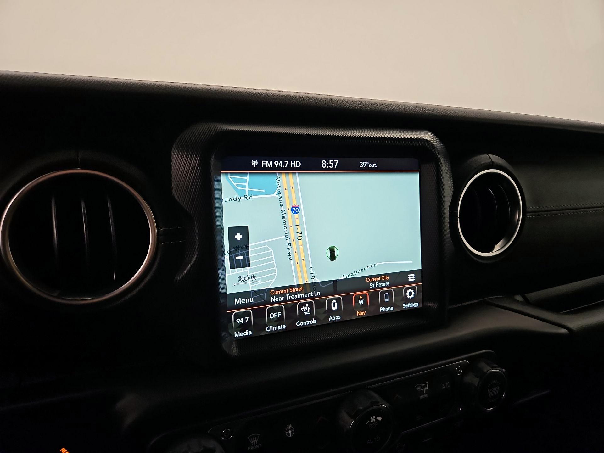 Thumbnail: 2021 Jeep Wrangler - 14