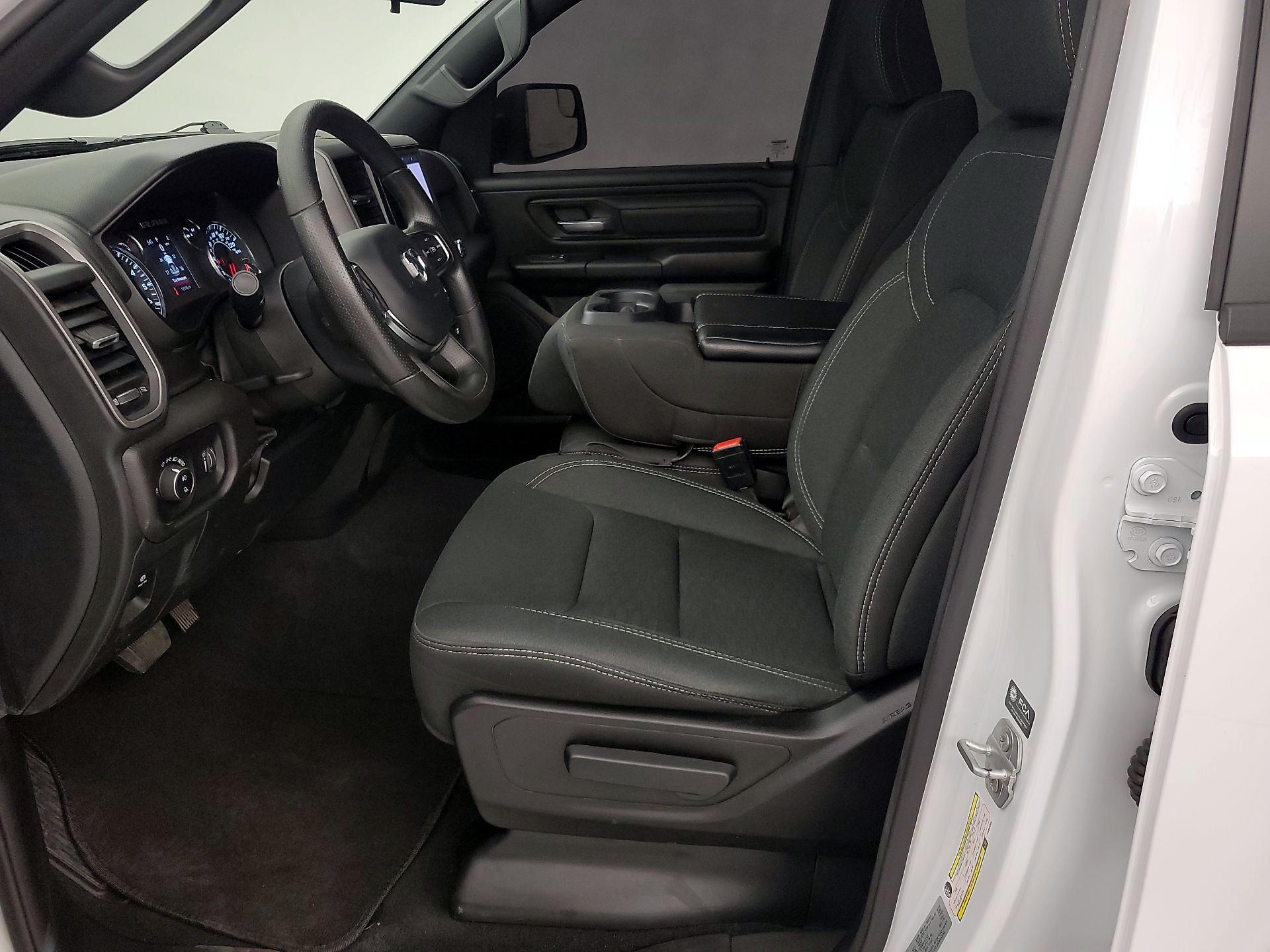 Thumbnail: 2025 RAM 1500 - 11