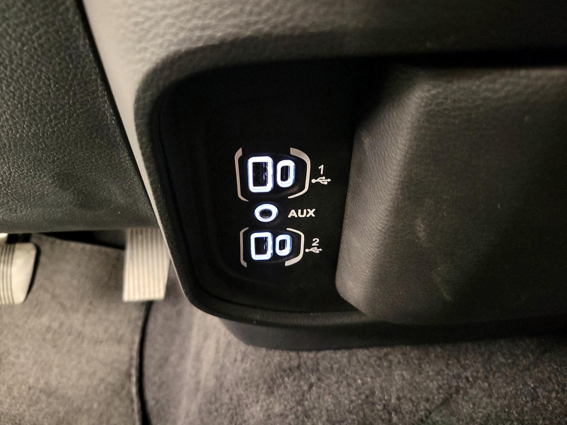 Thumbnail: 2025 RAM 1500 - 18