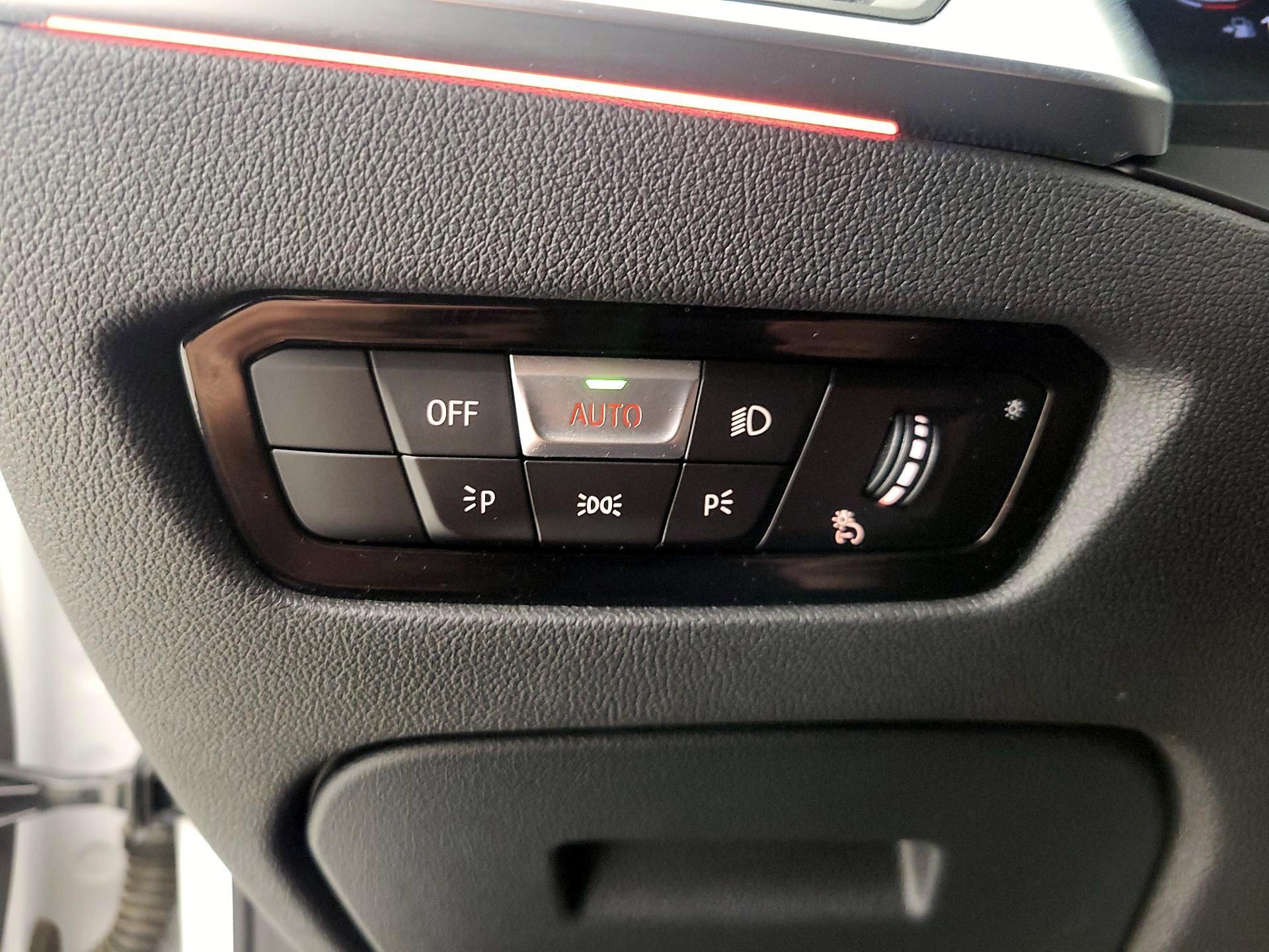 Thumbnail: 2023 BMW 4 Series - 13