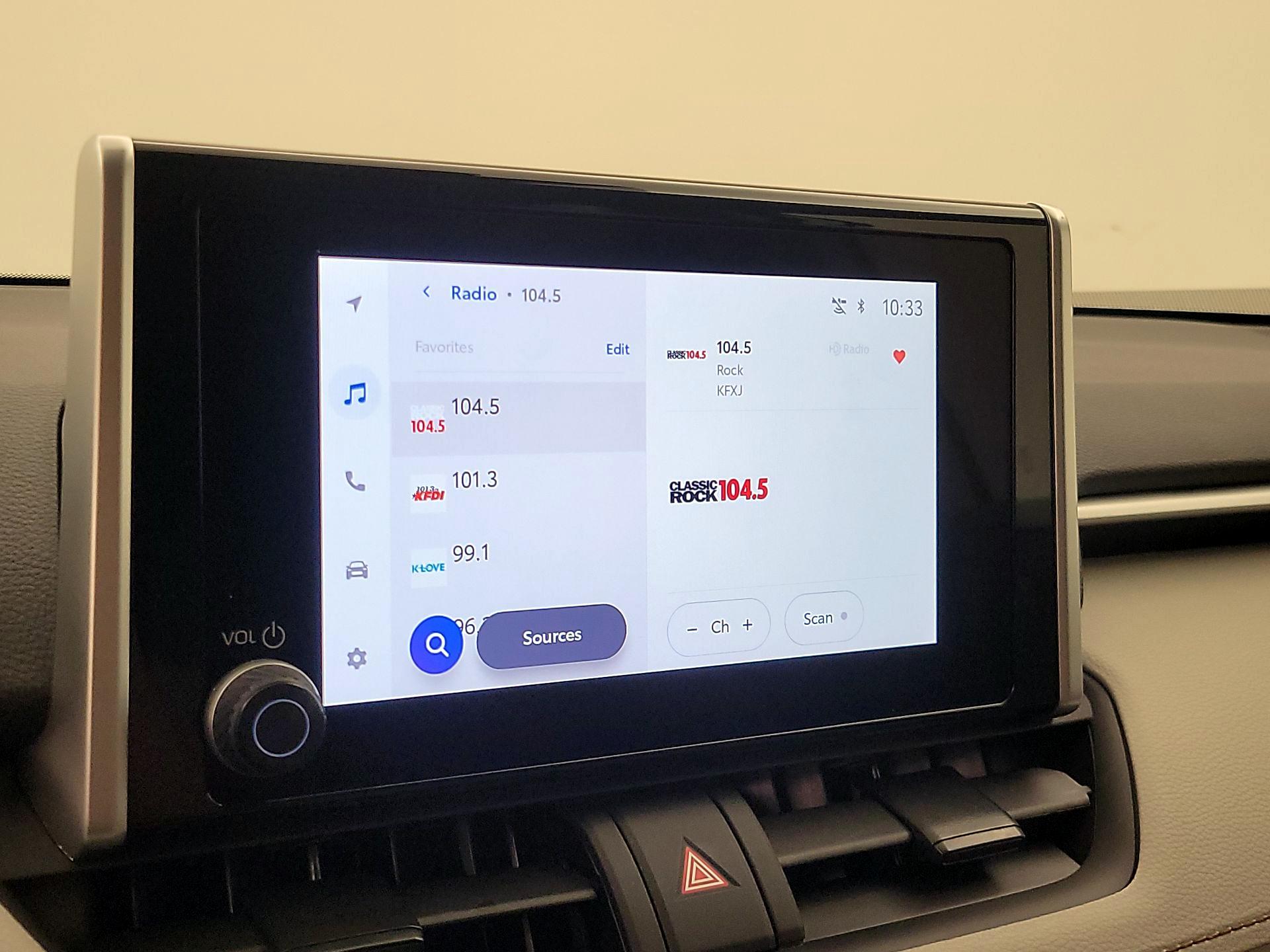 Thumbnail: 2024 Toyota RAV4 - 15