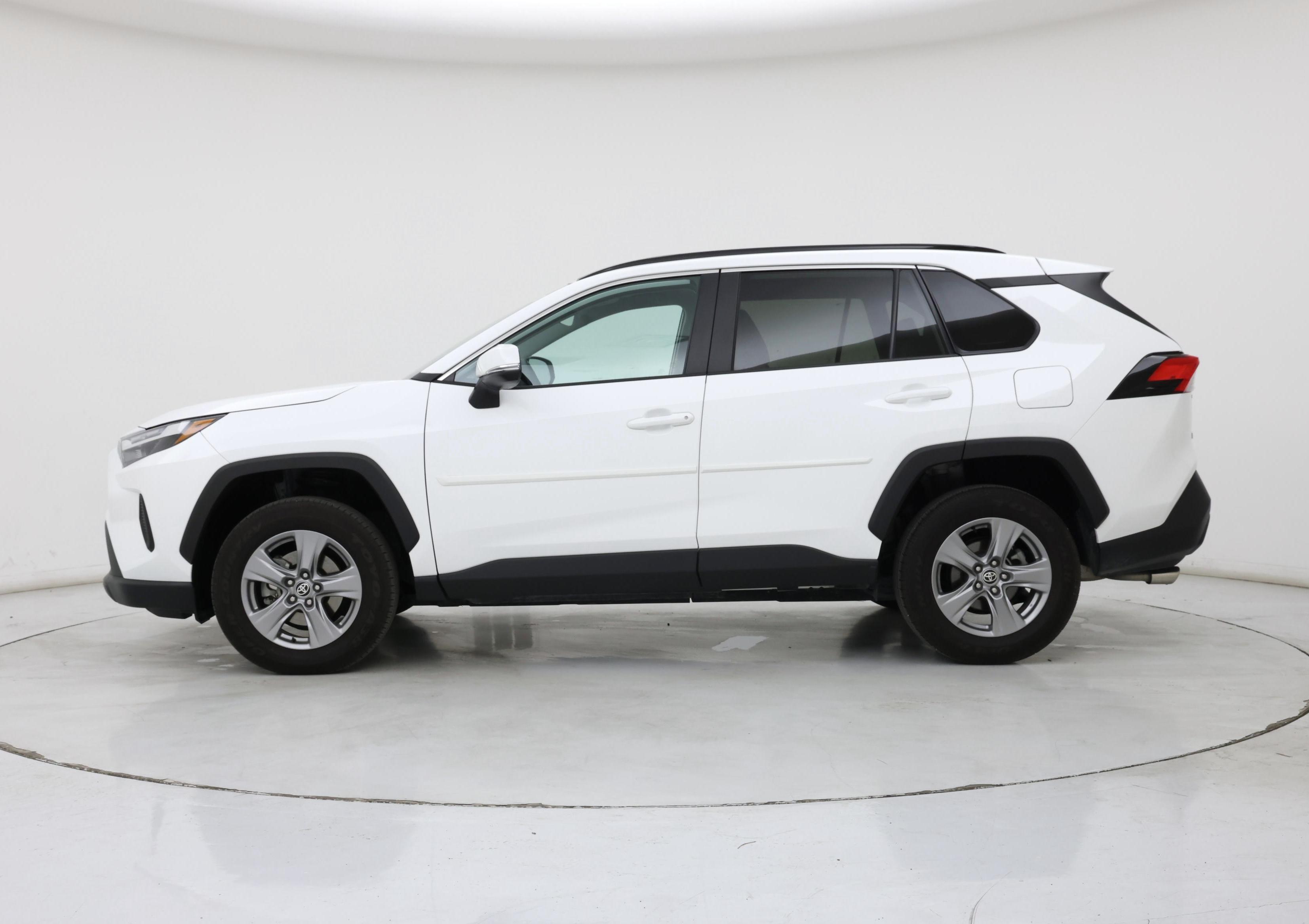 Thumbnail: 2024 Toyota RAV4 - 3