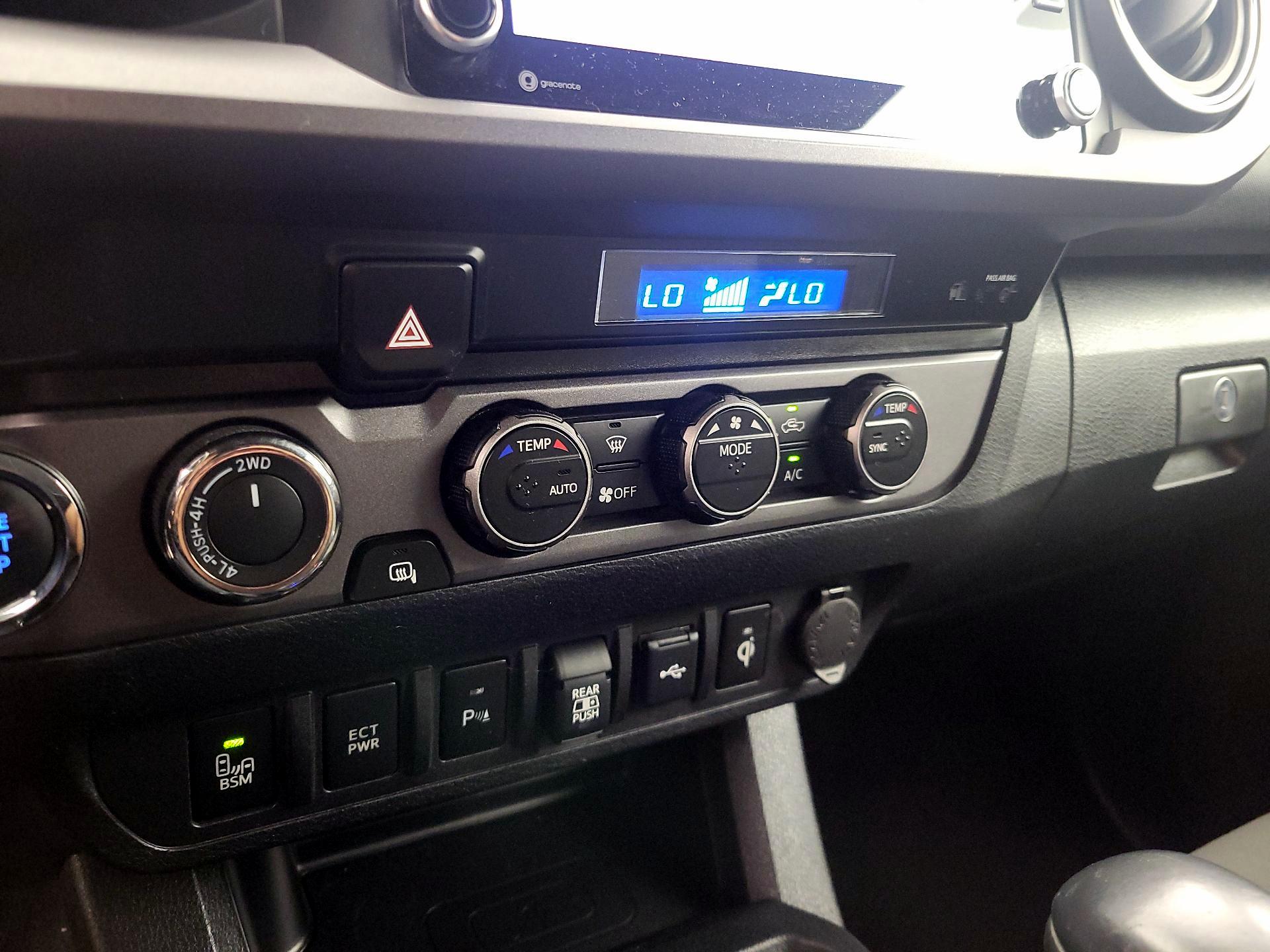 Thumbnail: 2023 Toyota Tacoma - 17